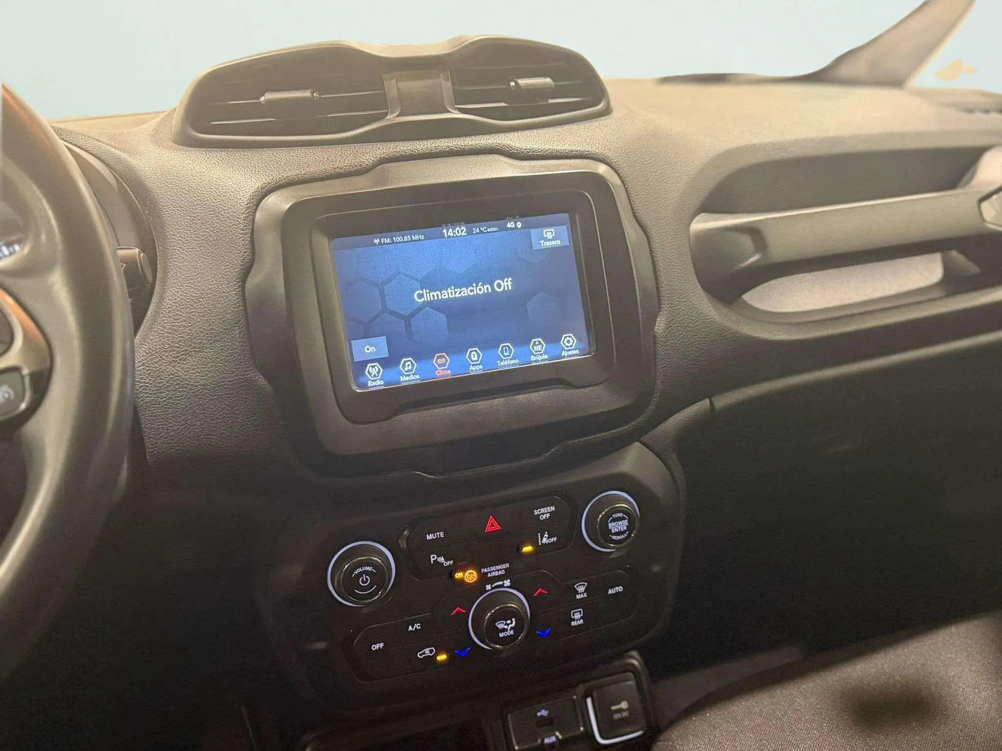 Jeep Renegade Longitude 1.0G 4x2 - foto 10