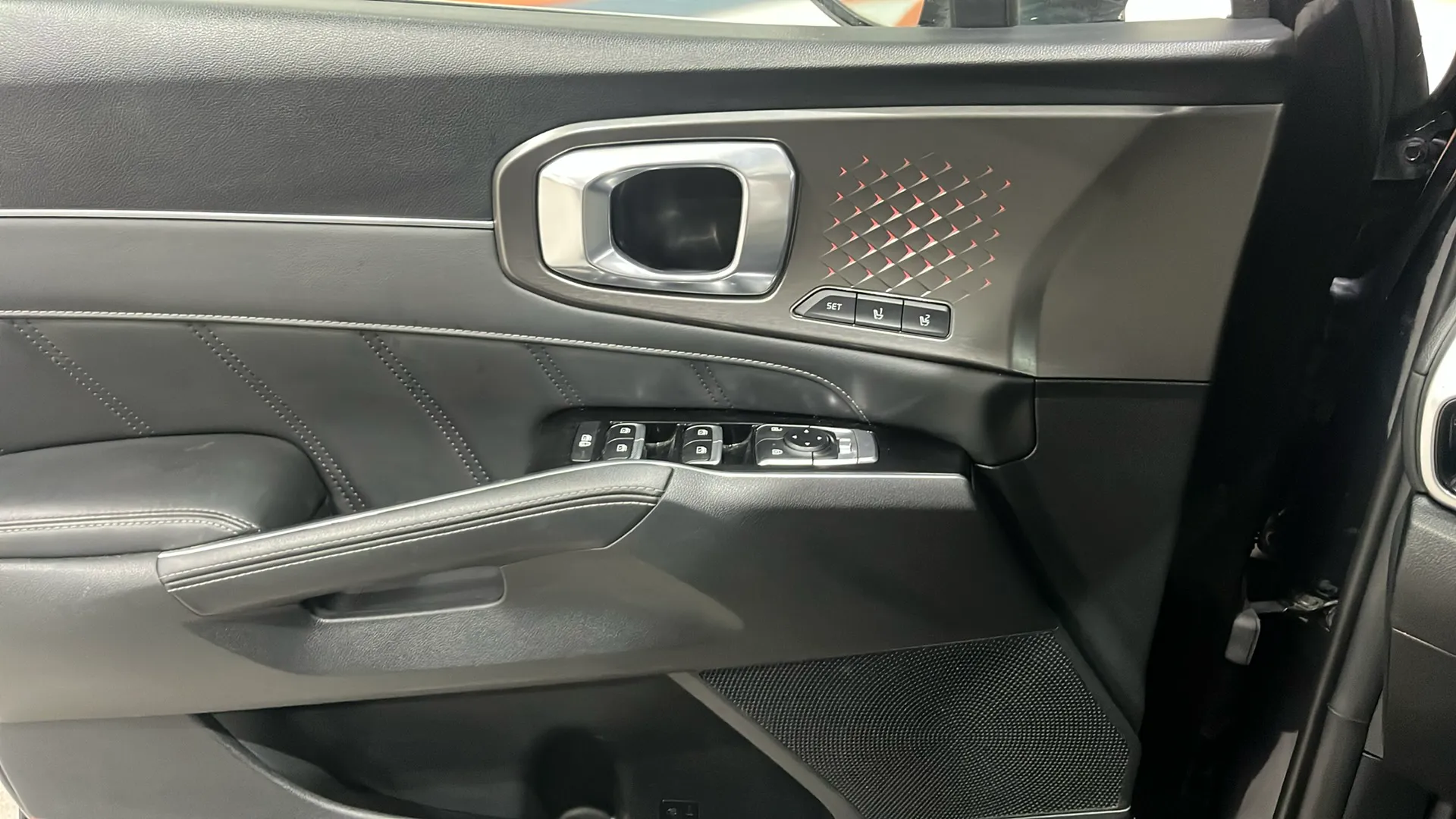 Kia Sorento 1.6 T-GDi HEV Drive 4x2 7 plazas - foto 16