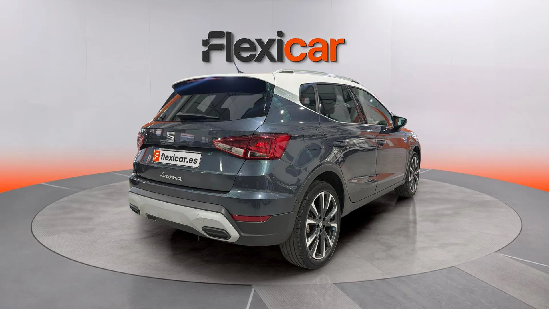 SEAT Arona 1.5 TSI DSG Special Edition - foto 7