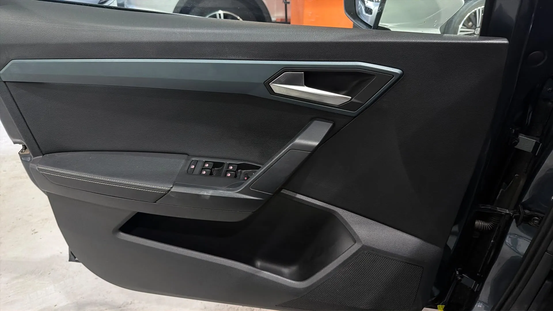 SEAT Arona 1.5 TSI DSG Special Edition - foto 19