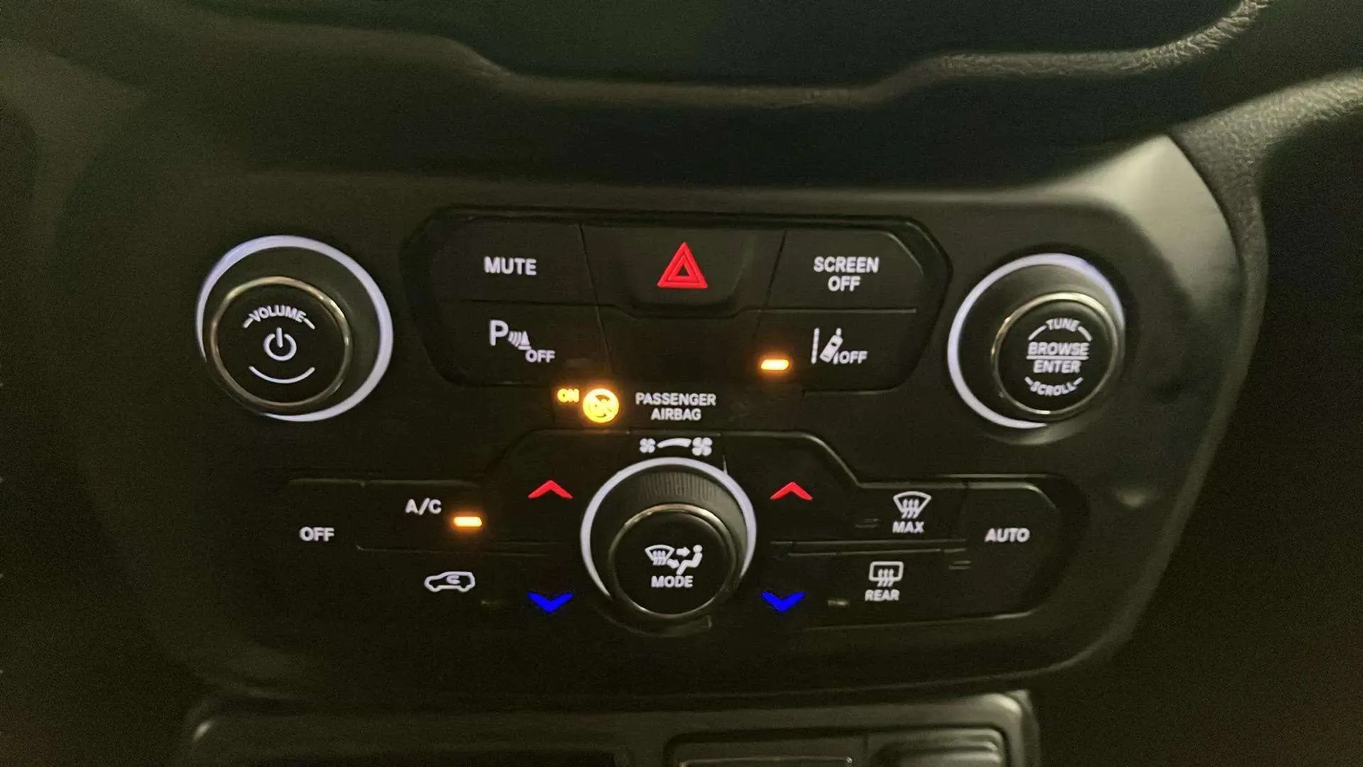 Jeep Renegade Longitude 1.0G 4x2 - foto 15