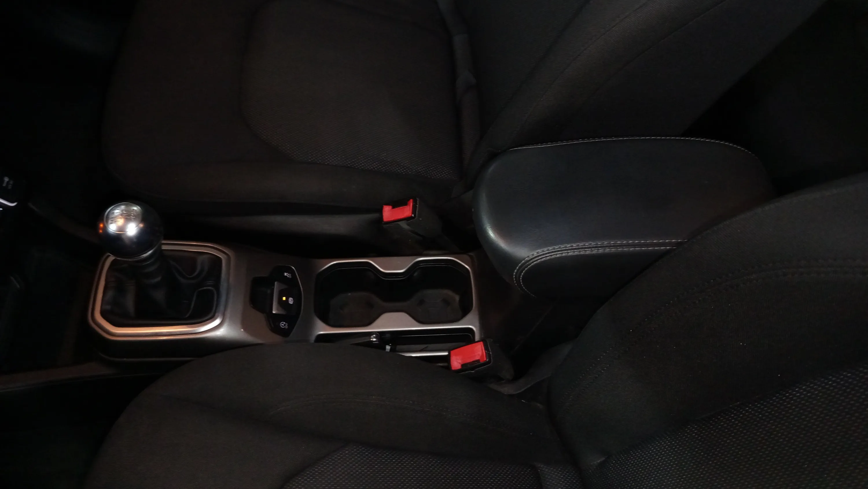 Jeep Renegade Longitude 1.0G 4x2 - foto 19