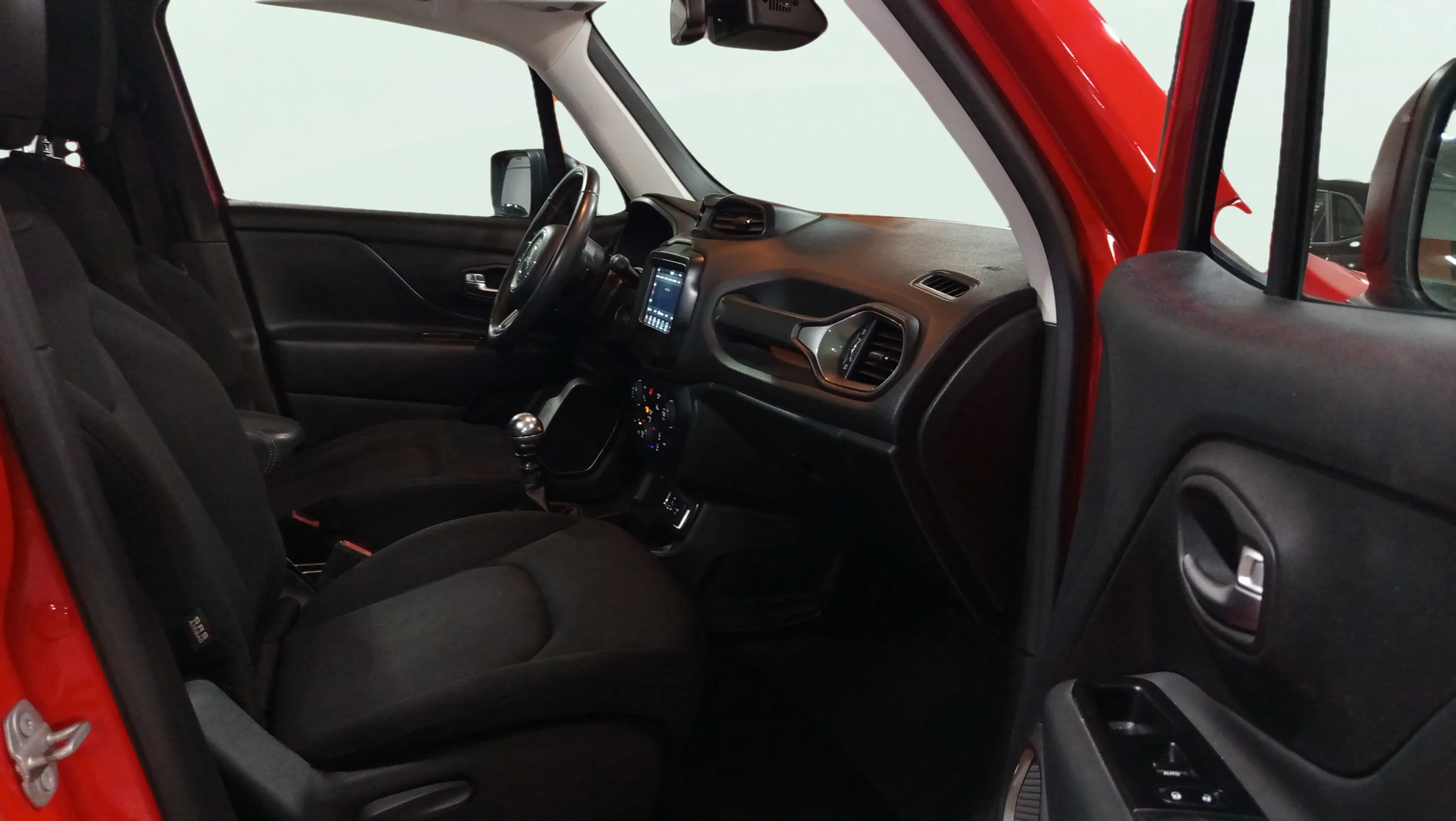Jeep Renegade Longitude 1.0G 4x2 - foto 13