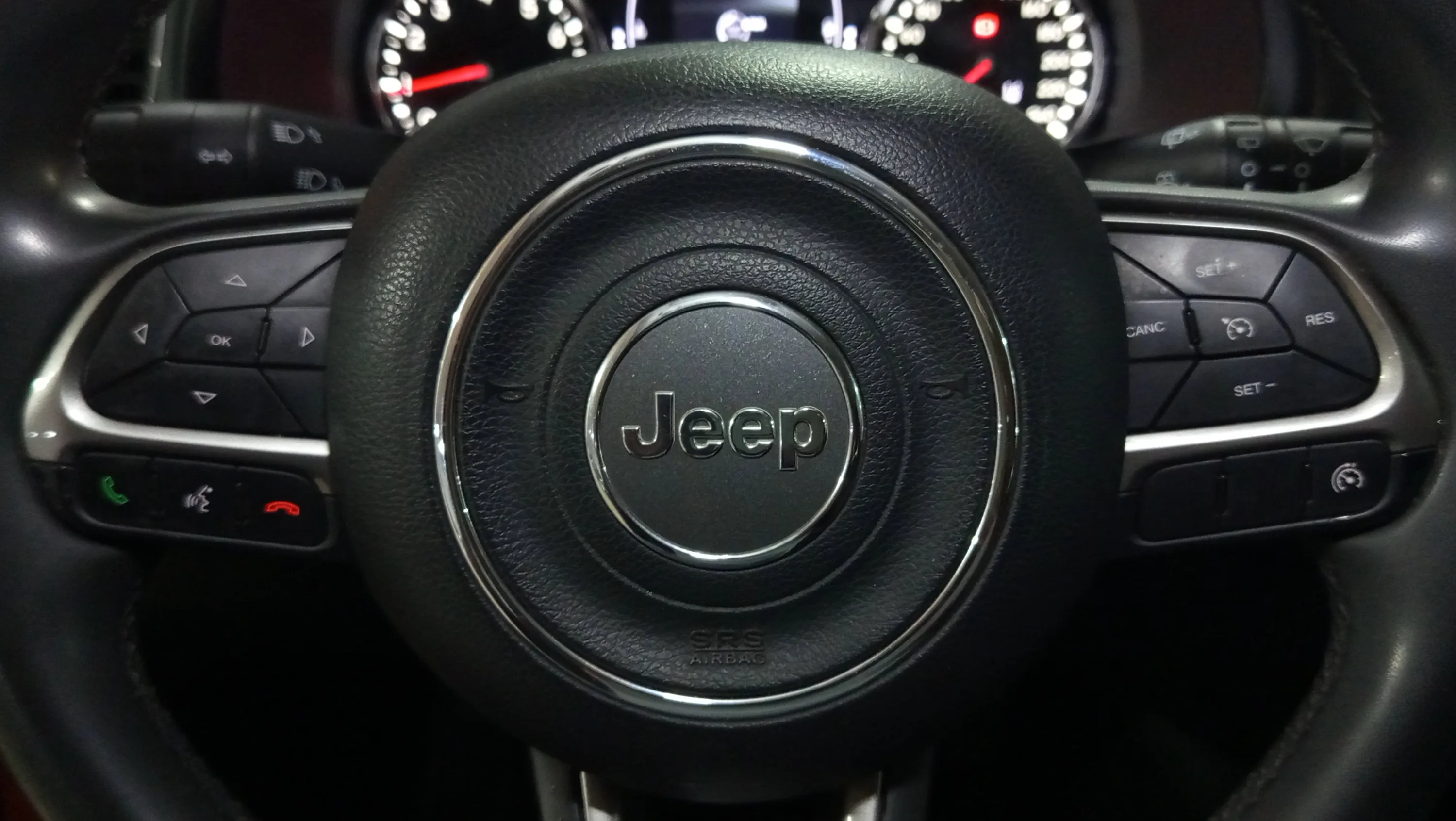 Jeep Renegade Longitude 1.0G 4x2 - foto 23