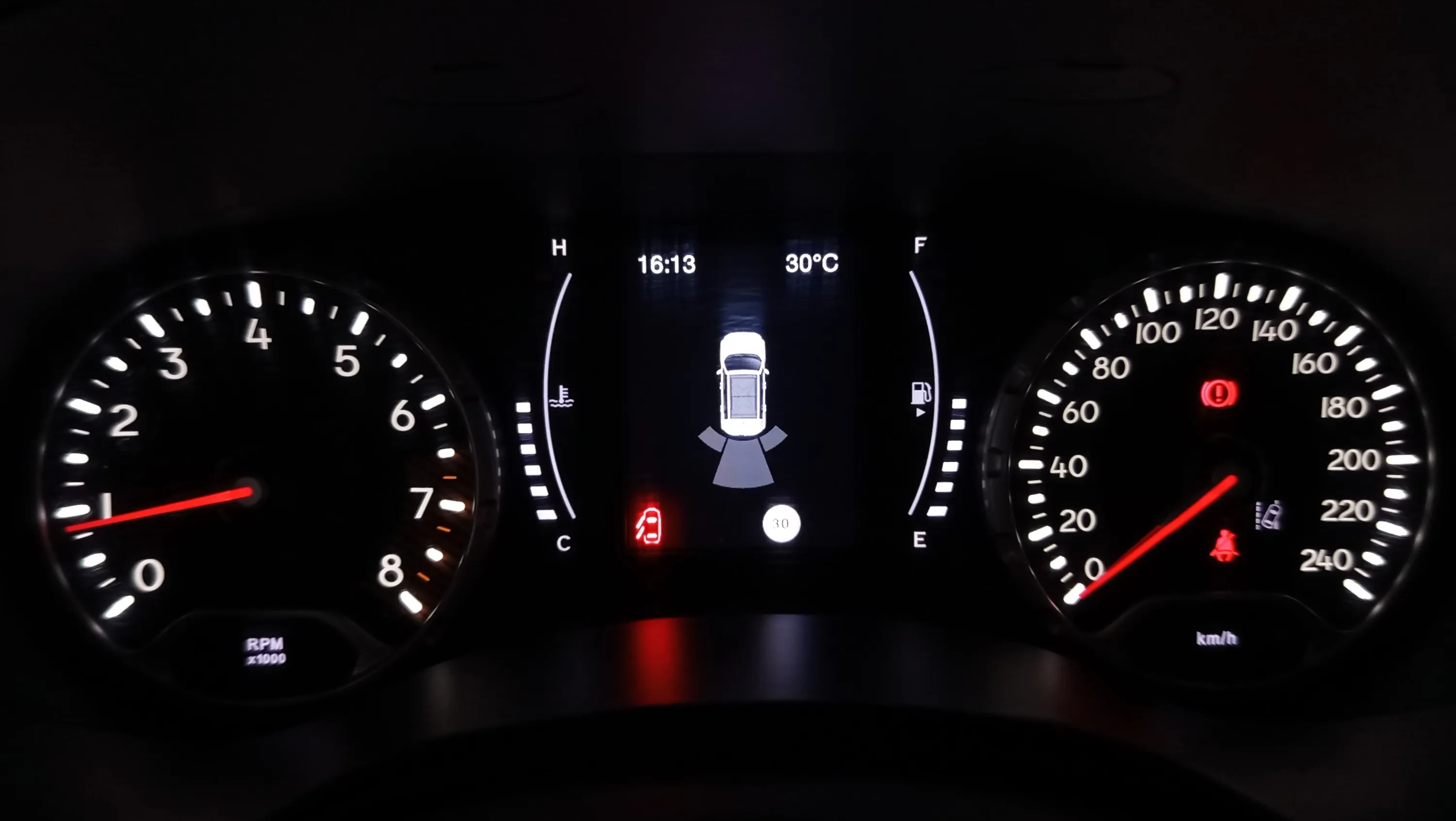 Jeep Renegade Longitude 1.0G 4x2 - foto 21