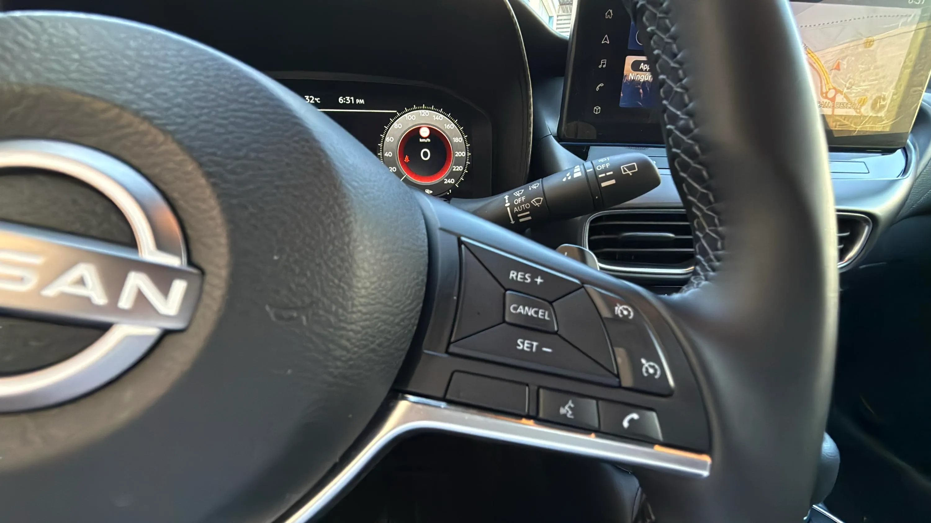 Nissan Juke DIG-T DCT N-Connecta - foto 15