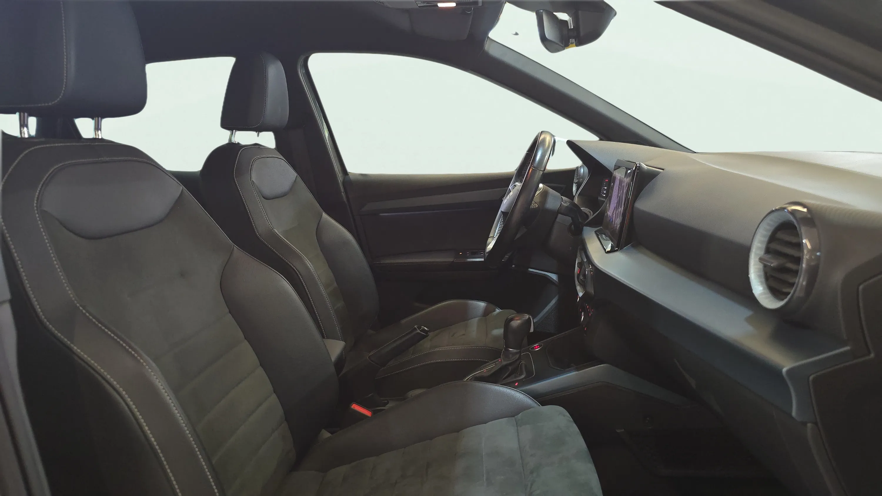 SEAT Arona 1.5 TSI DSG Special Edition - foto 13