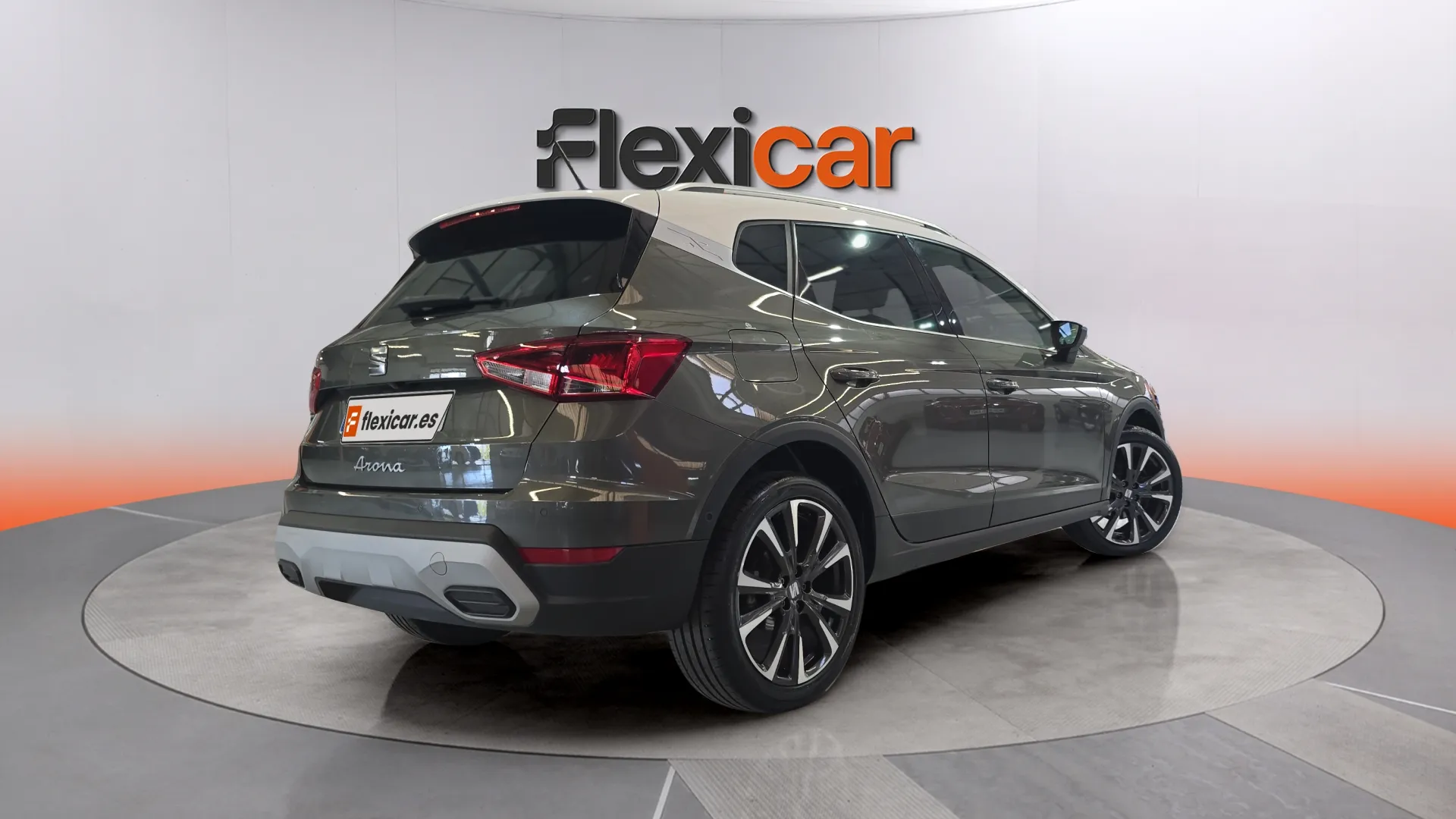 SEAT Arona 1.5 TSI DSG Special Edition - foto 7