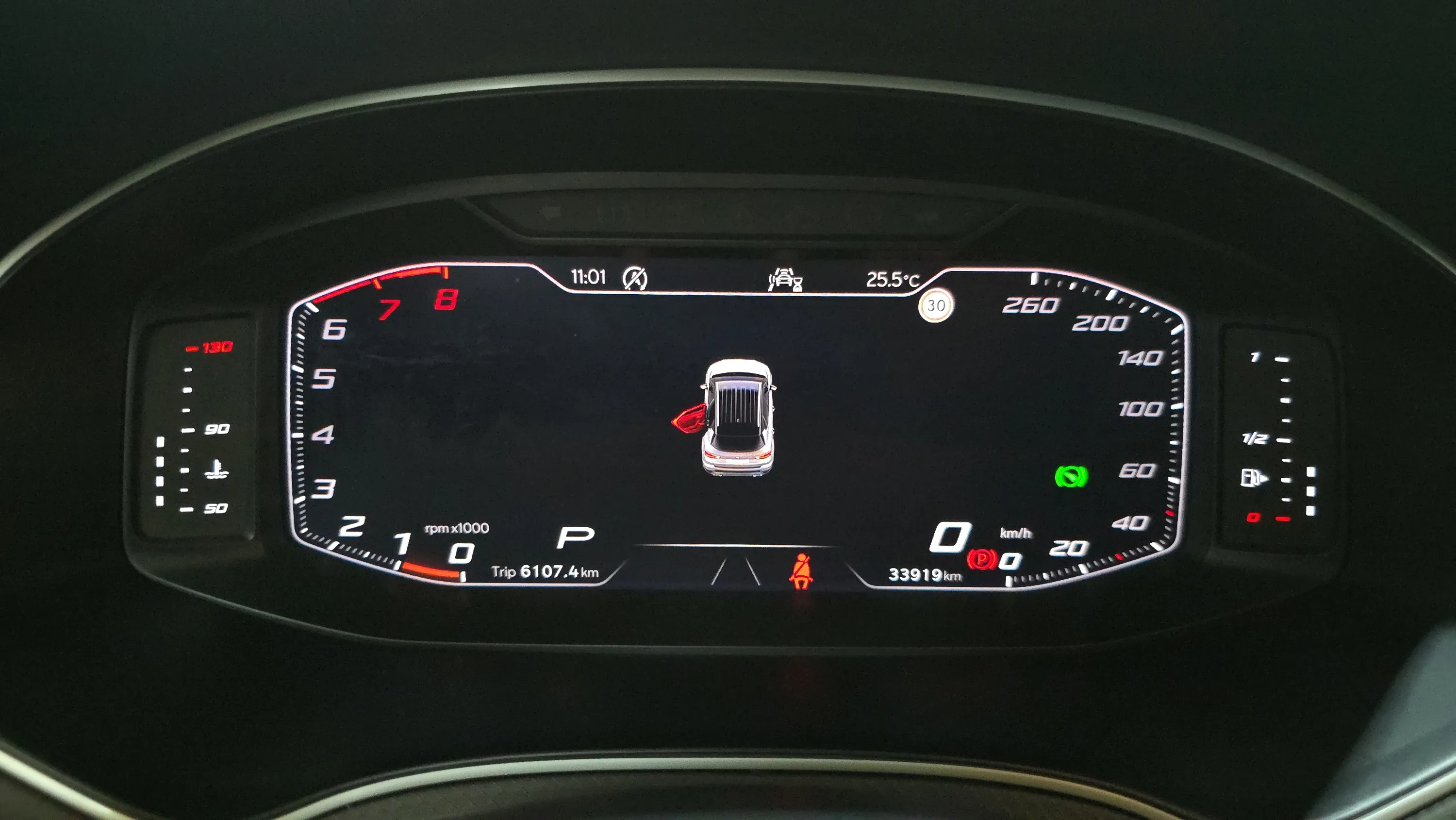 SEAT Arona 1.5 TSI DSG Special Edition - foto 12