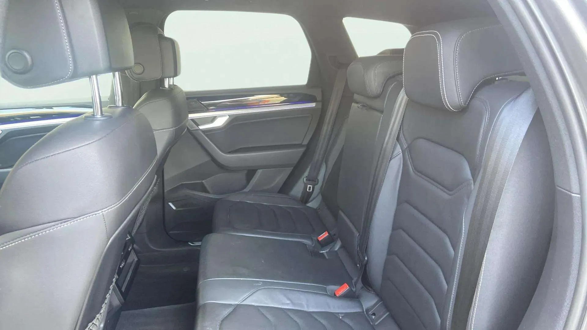 Volkswagen Touareg Prem Atmos 3.0 V6 TDI Tip 4M - foto 26