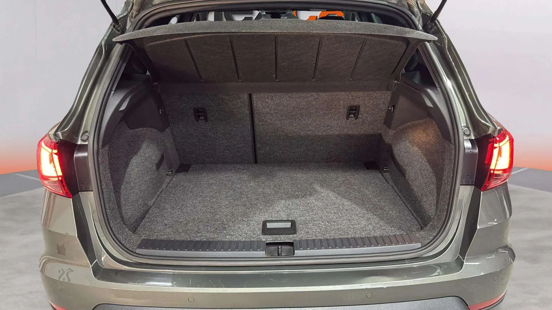 SEAT Arona 1.5 TSI DSG Special Edition - foto 23