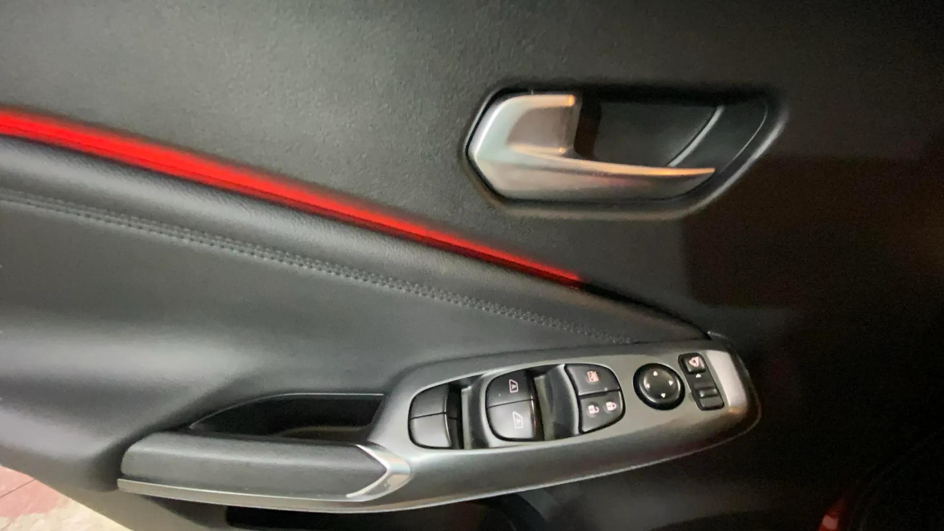 Nissan Juke DIG-T DCT N-Connecta - foto 10