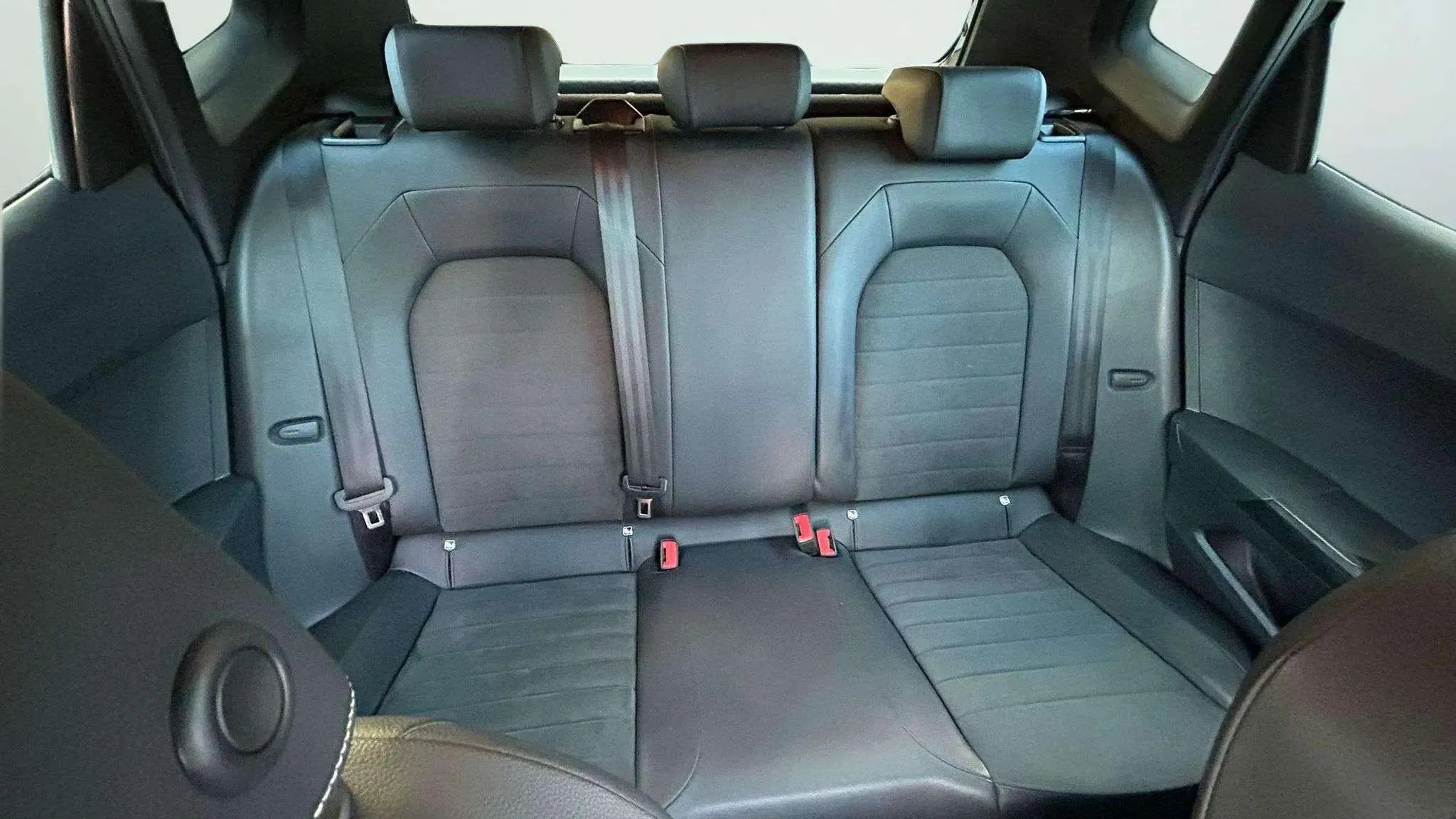 SEAT Arona 1.5 TSI DSG Special Edition - foto 15