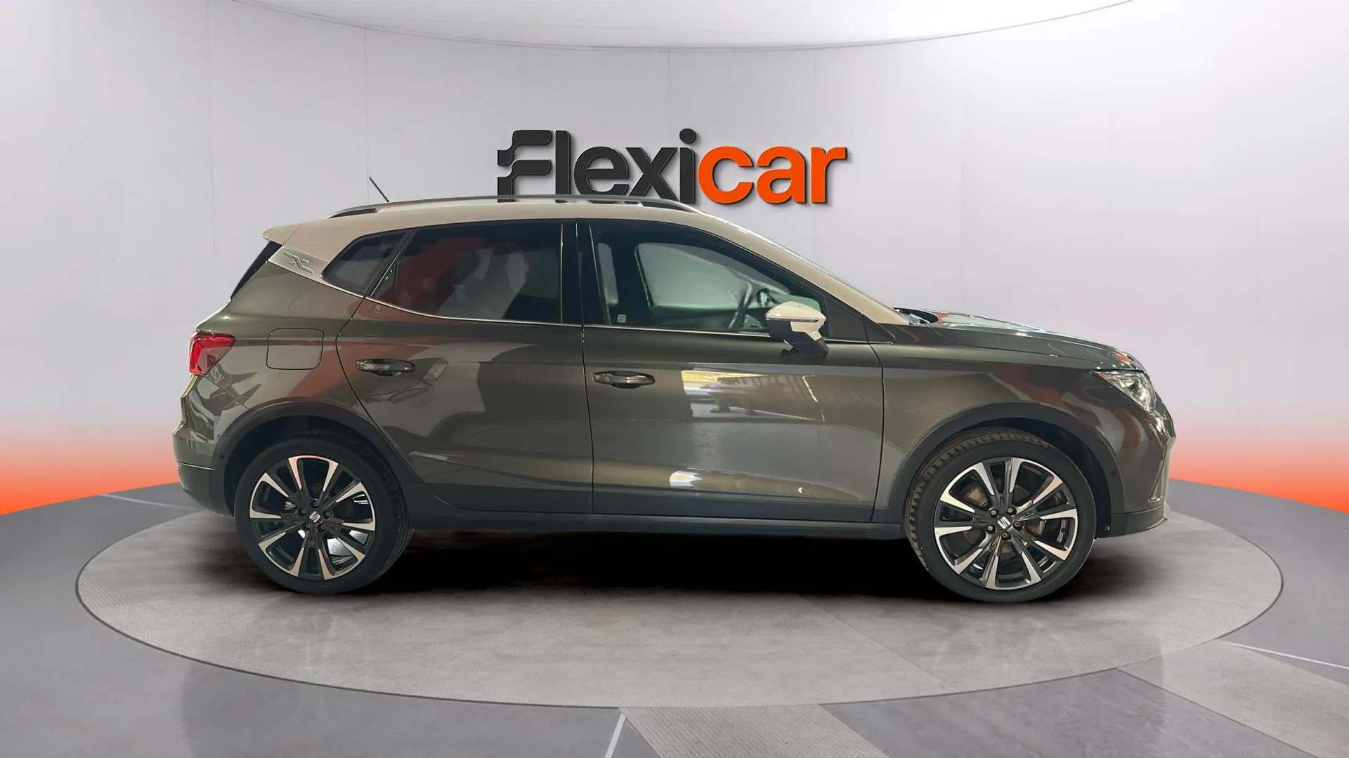 SEAT Arona 1.0 TSI DSG Style Special Edition - foto 8
