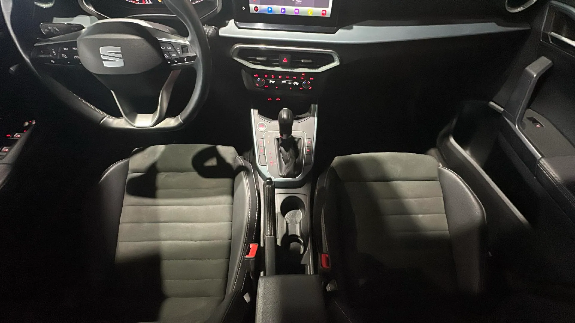 SEAT Arona 1.0 TSI DSG Style Special Edition - foto 12