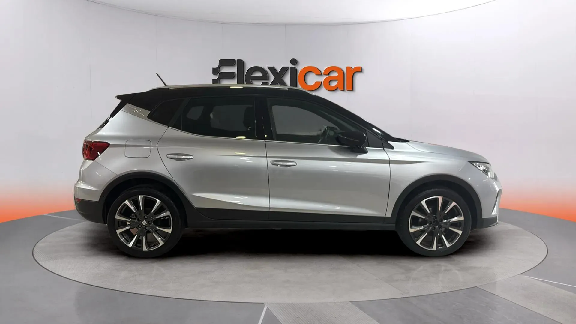 SEAT Arona 1.0 TSI DSG Style Special Edition - foto 8