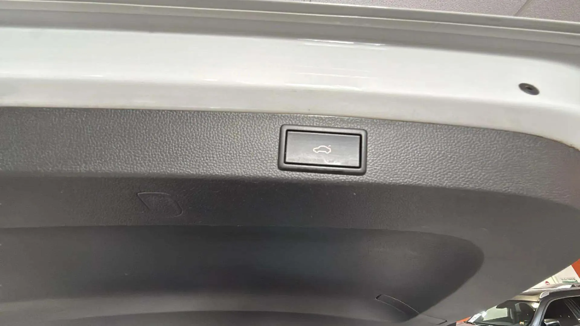 Škoda Karoq 1.5 TSI ACT Sportline - foto 19