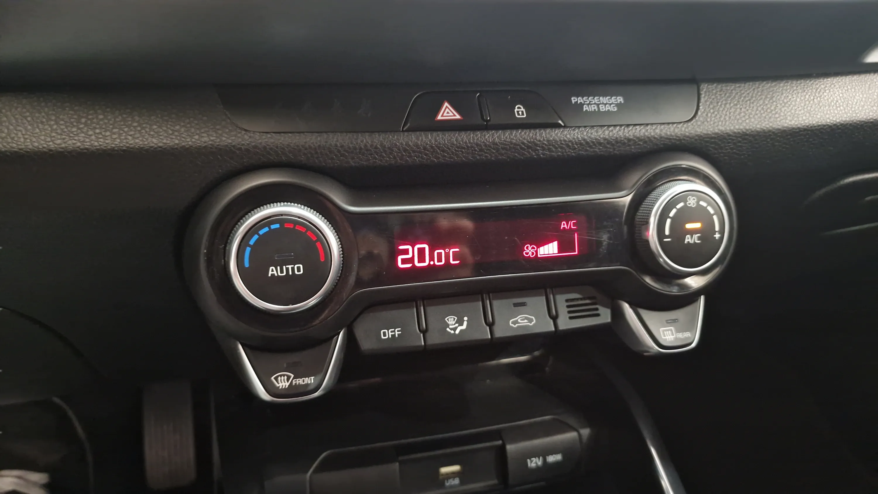 Kia Stonic 1.0 T-GDi MHEV Drive - foto 22