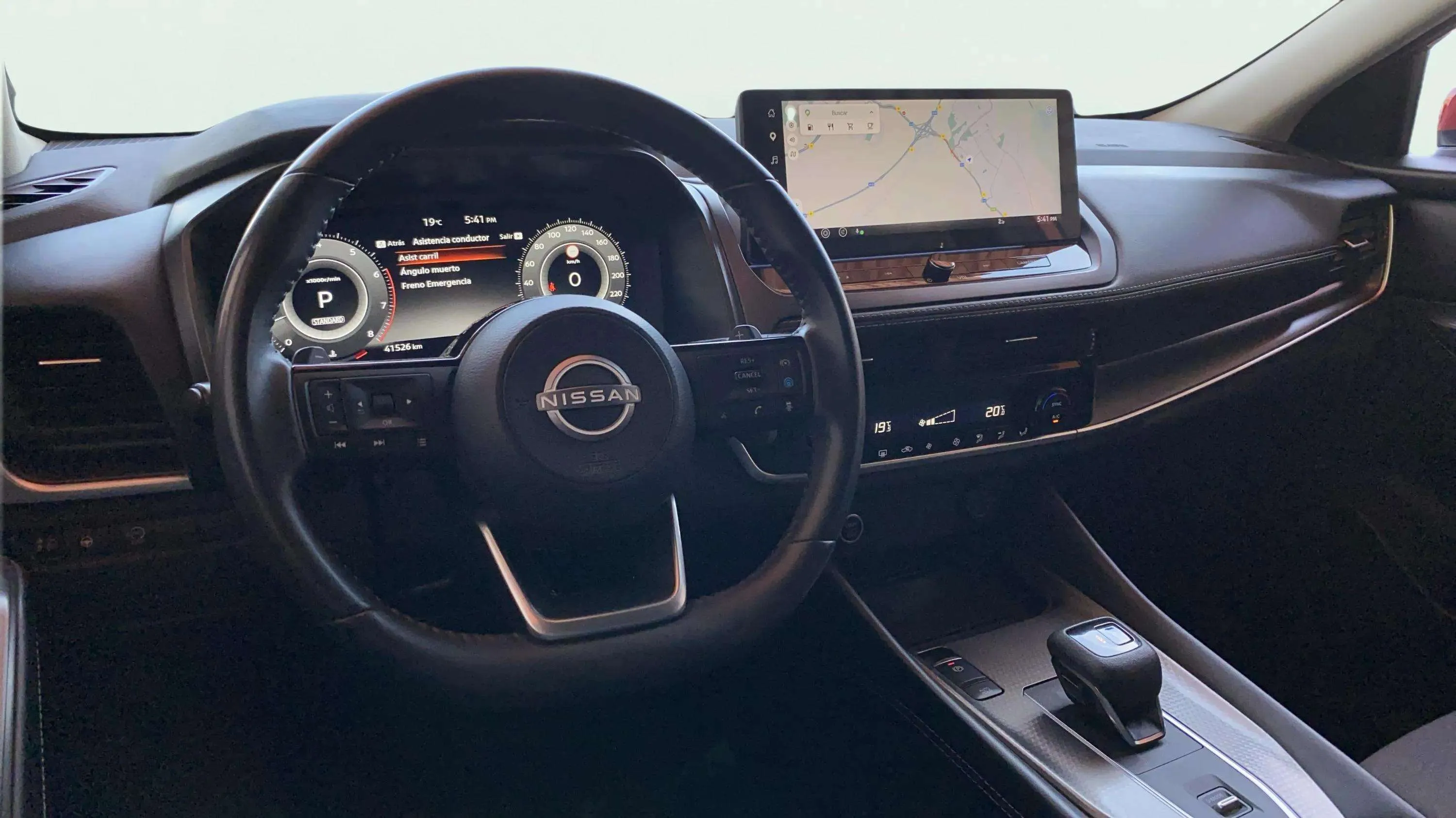 Nissan Qashqai DIG-T CVT N-Connecta - foto 33