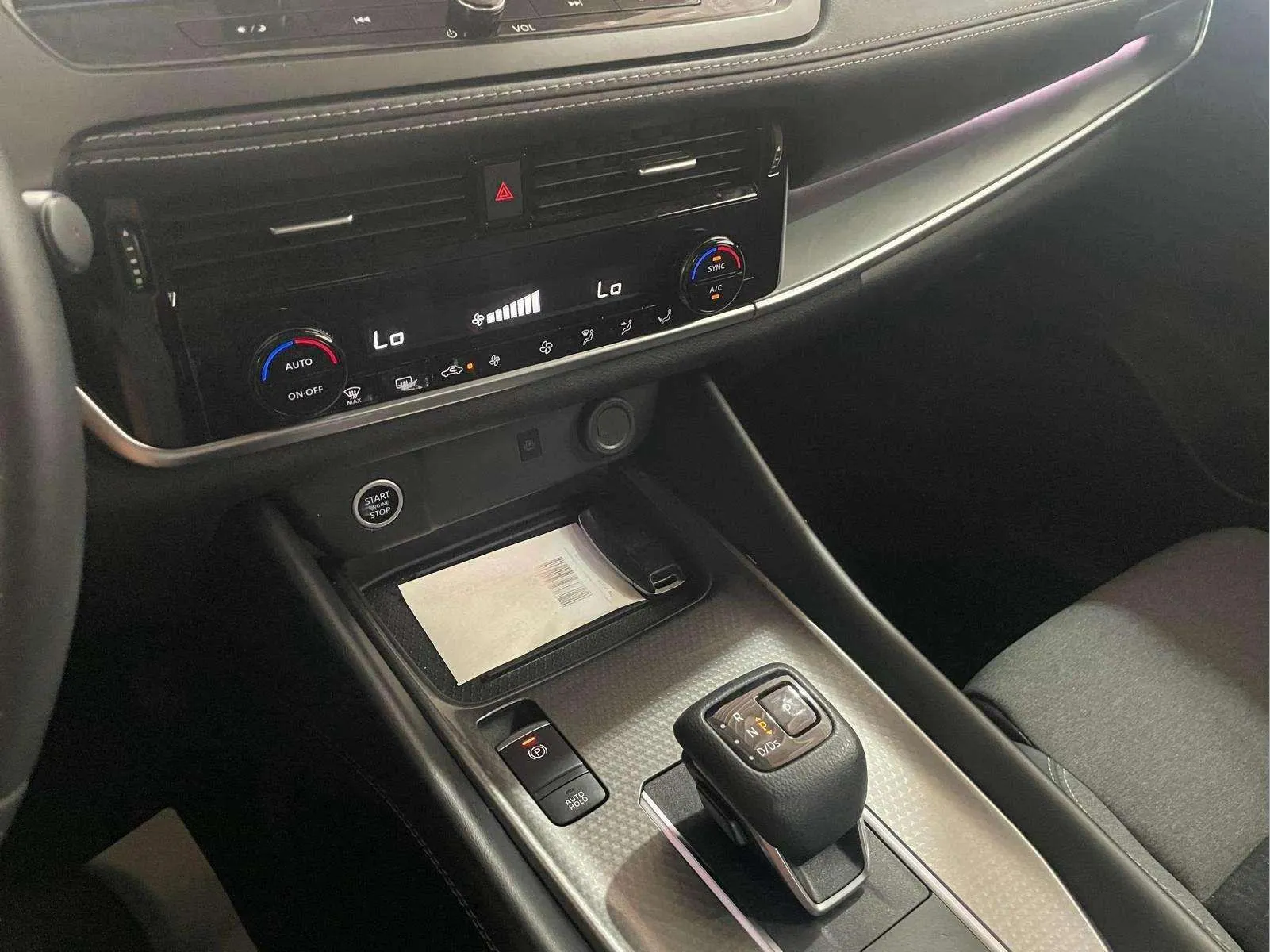 Nissan Qashqai DIG-T CVT N-Connecta - foto 4