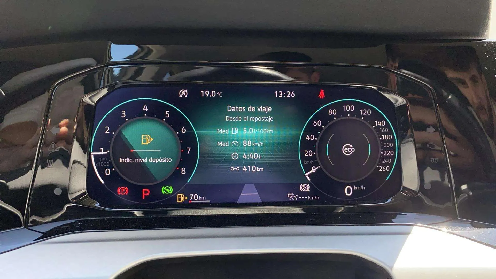 Volkswagen Golf 1.0 eTSI DSG - foto 13