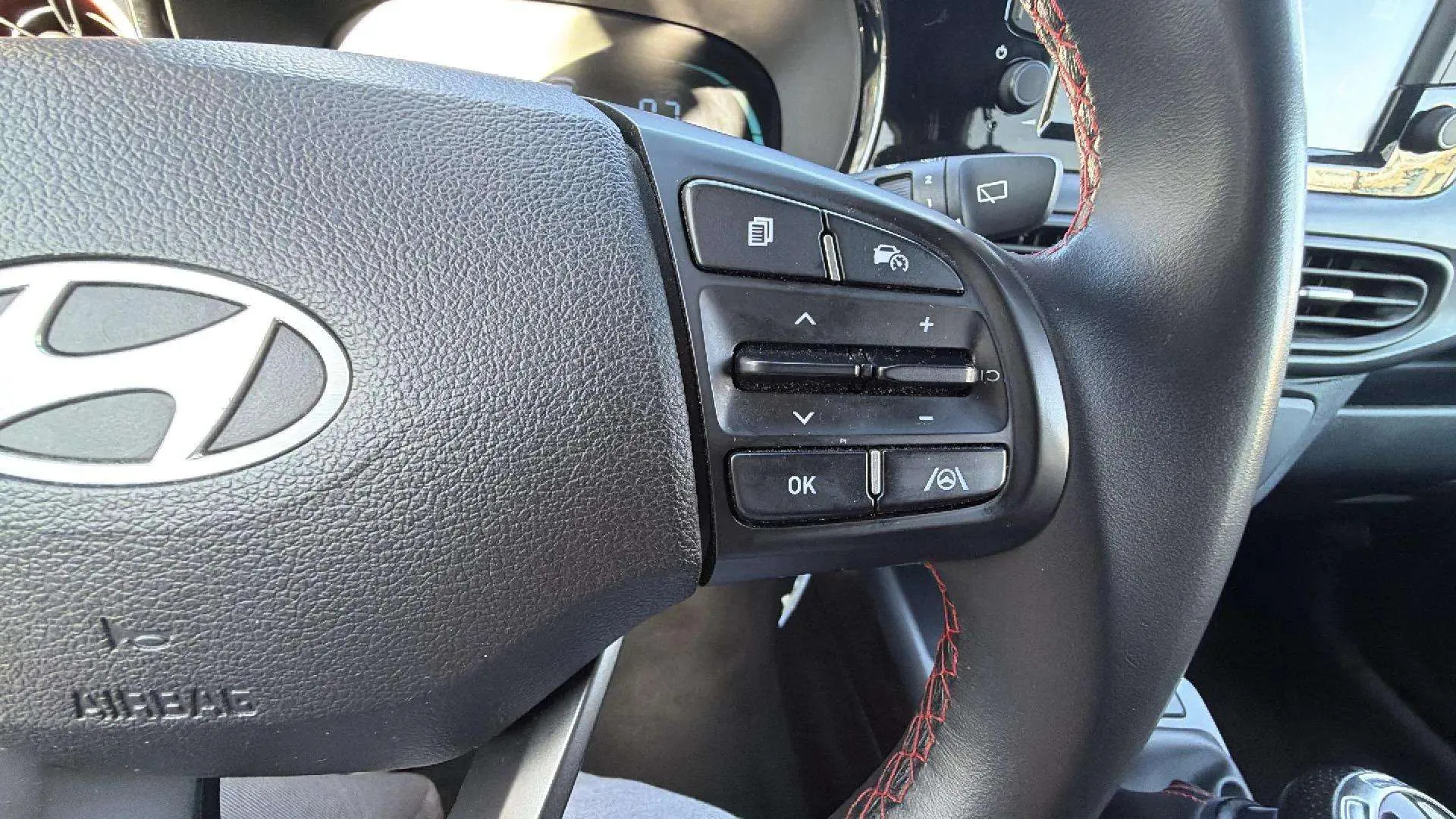 Hyundai i10 1.2 N Line - foto 12