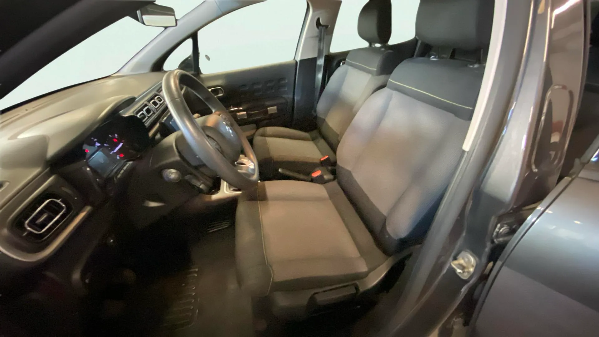Citroën C3 PureTech C-Series - foto 9