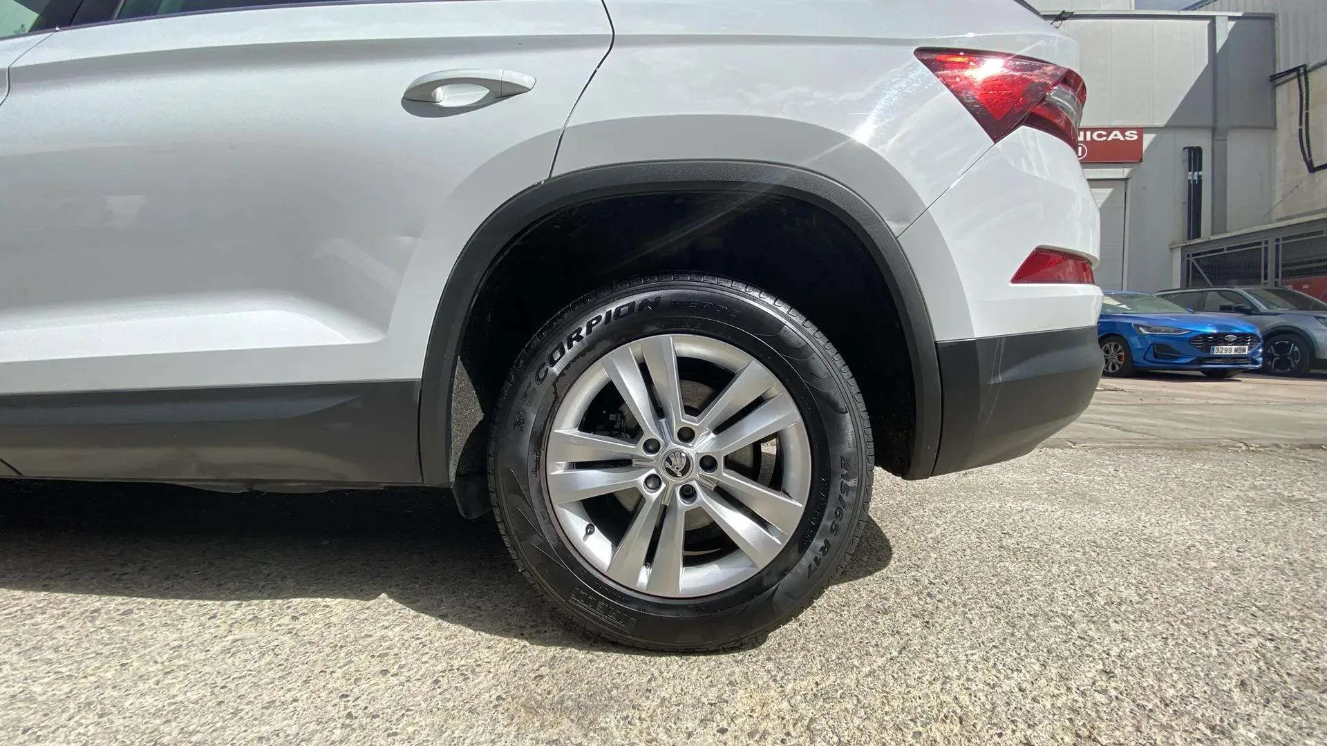 Škoda Kodiaq 2.0 TDI DSG Design - foto 9