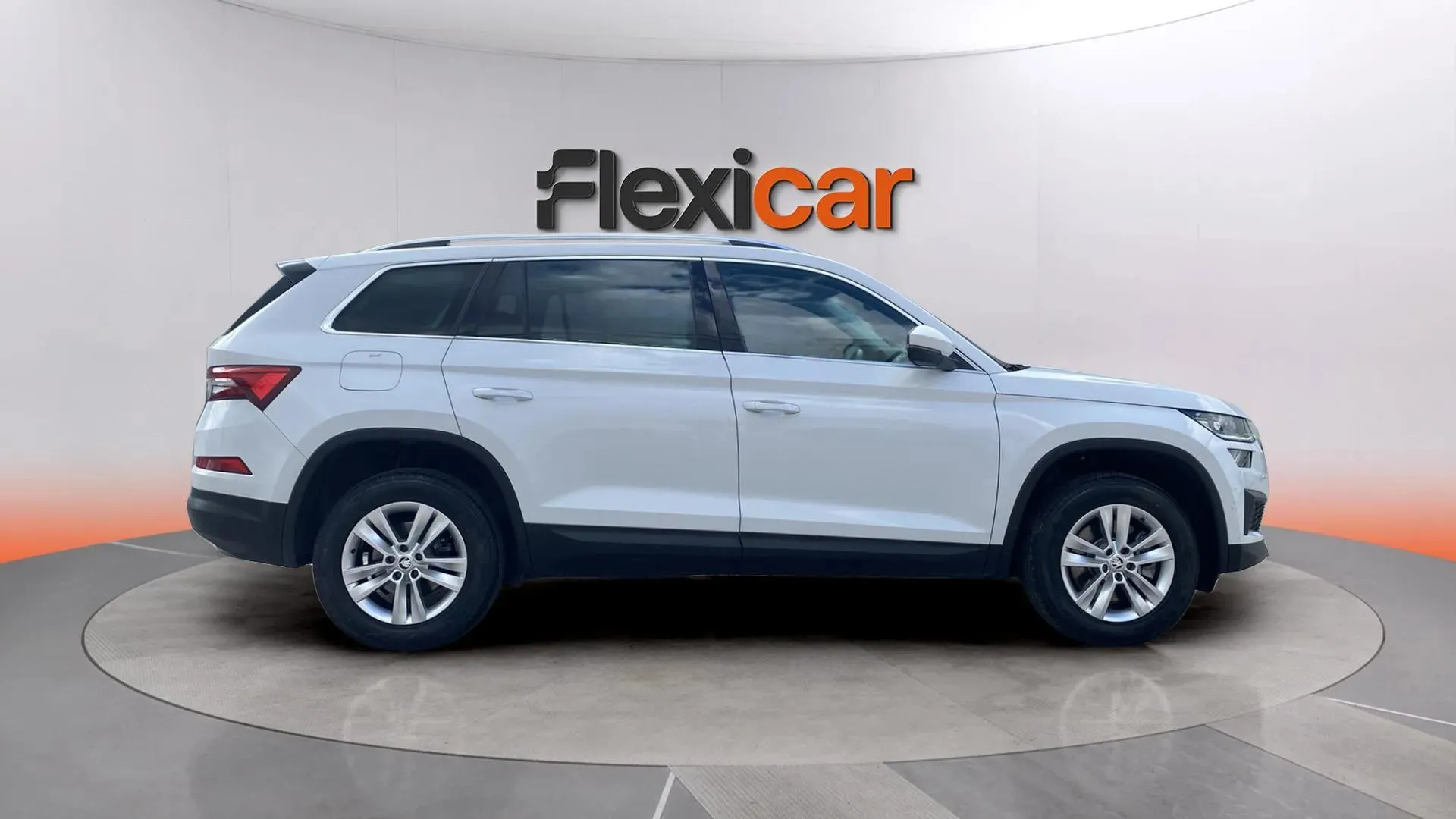 Škoda Kodiaq 2.0 TDI DSG Design - foto 8