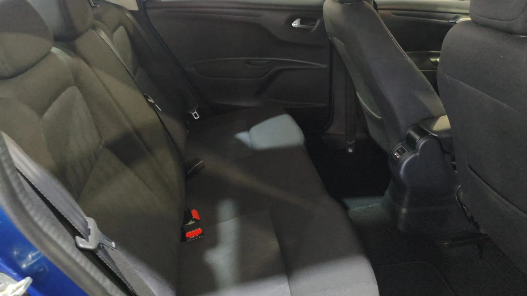 Citroën C-Elysée BlueHDi Shine - foto 8