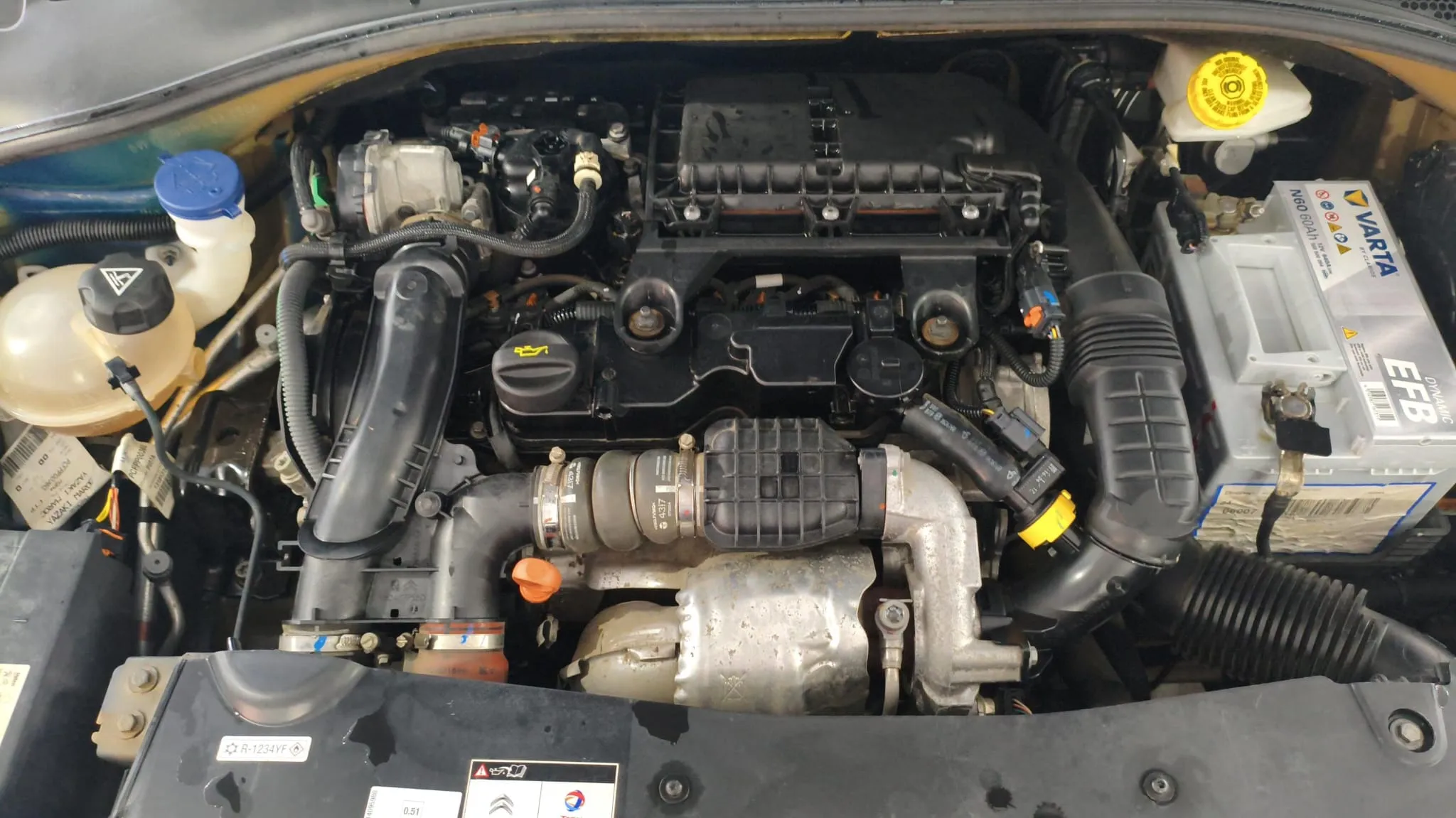 Citroën C-Elysée BlueHDi Shine - foto 15