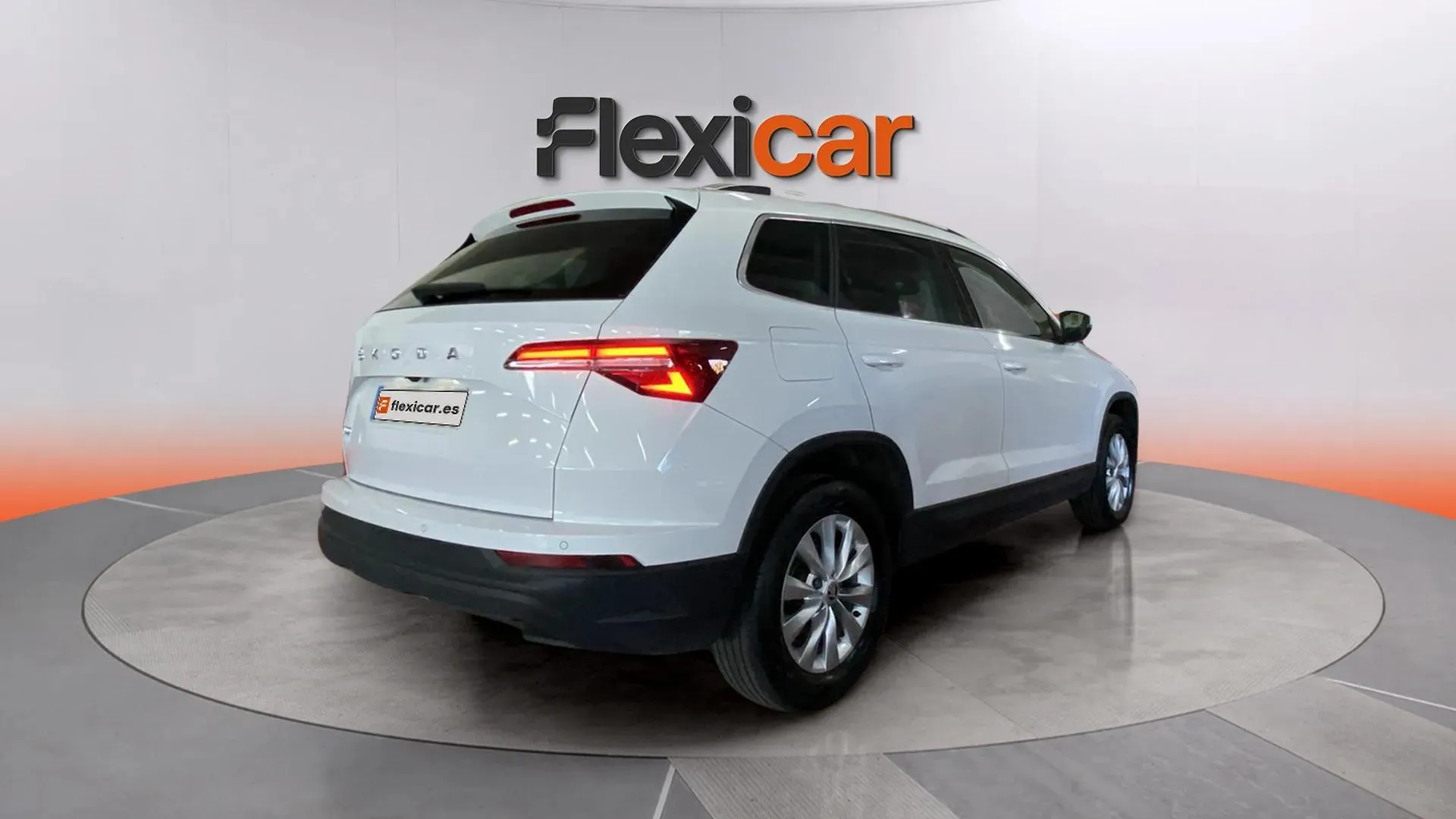 Škoda Karoq 1.5 TSI DSG ACT Design - foto 7