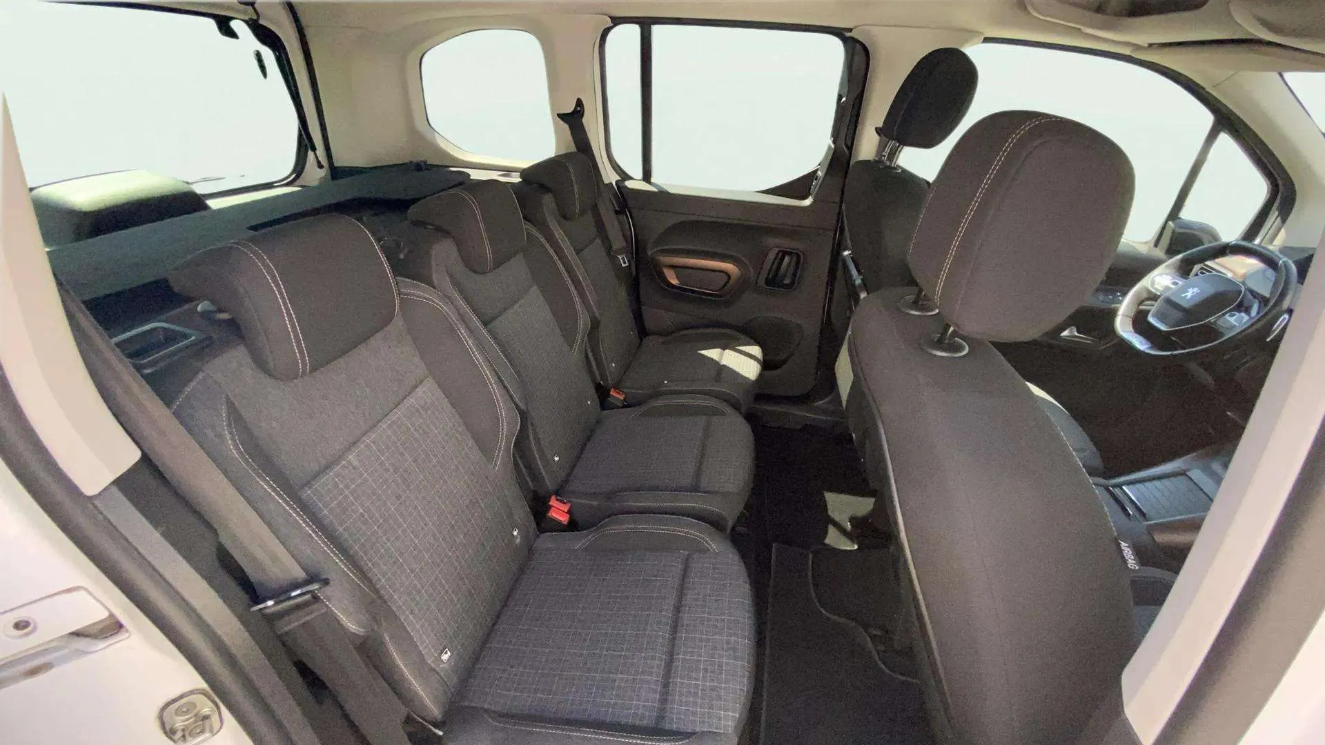 Peugeot Rifter GT BlueHDi 130 EAT8 Standard - foto 14
