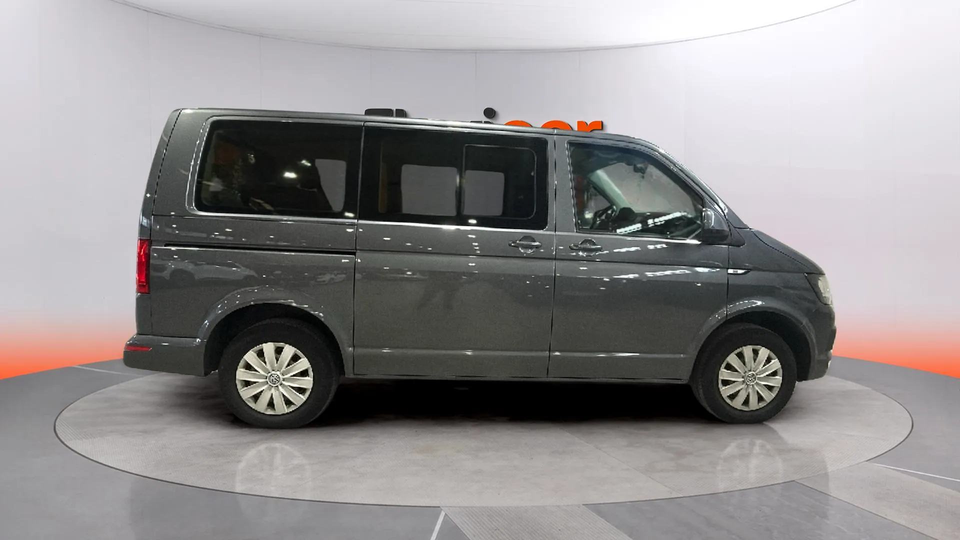 Volkswagen Caravelle Largo 2.0 TDI BMT - foto 8