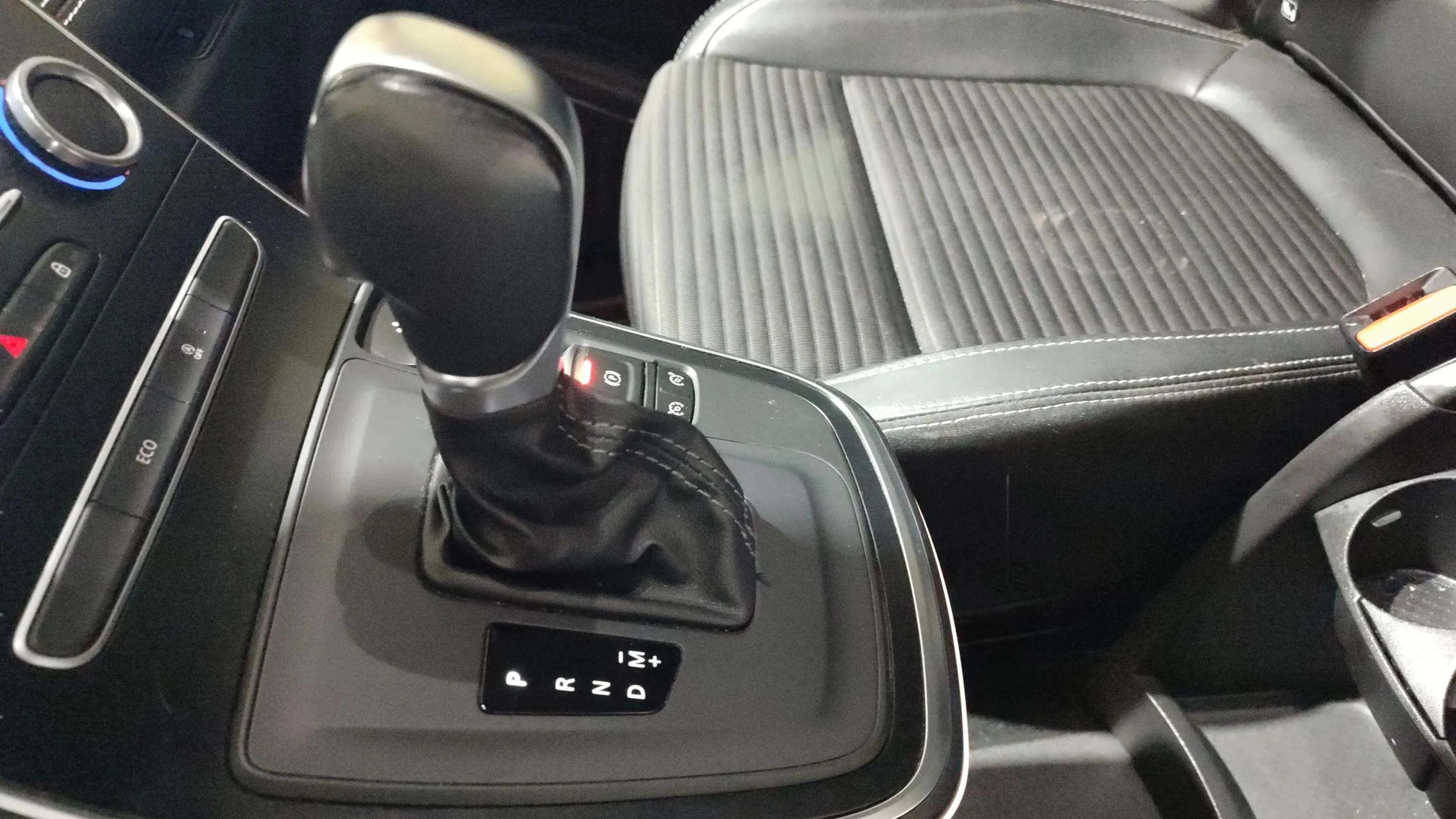 Renault Scénic Zen TCe EDC GPF SS - foto 20