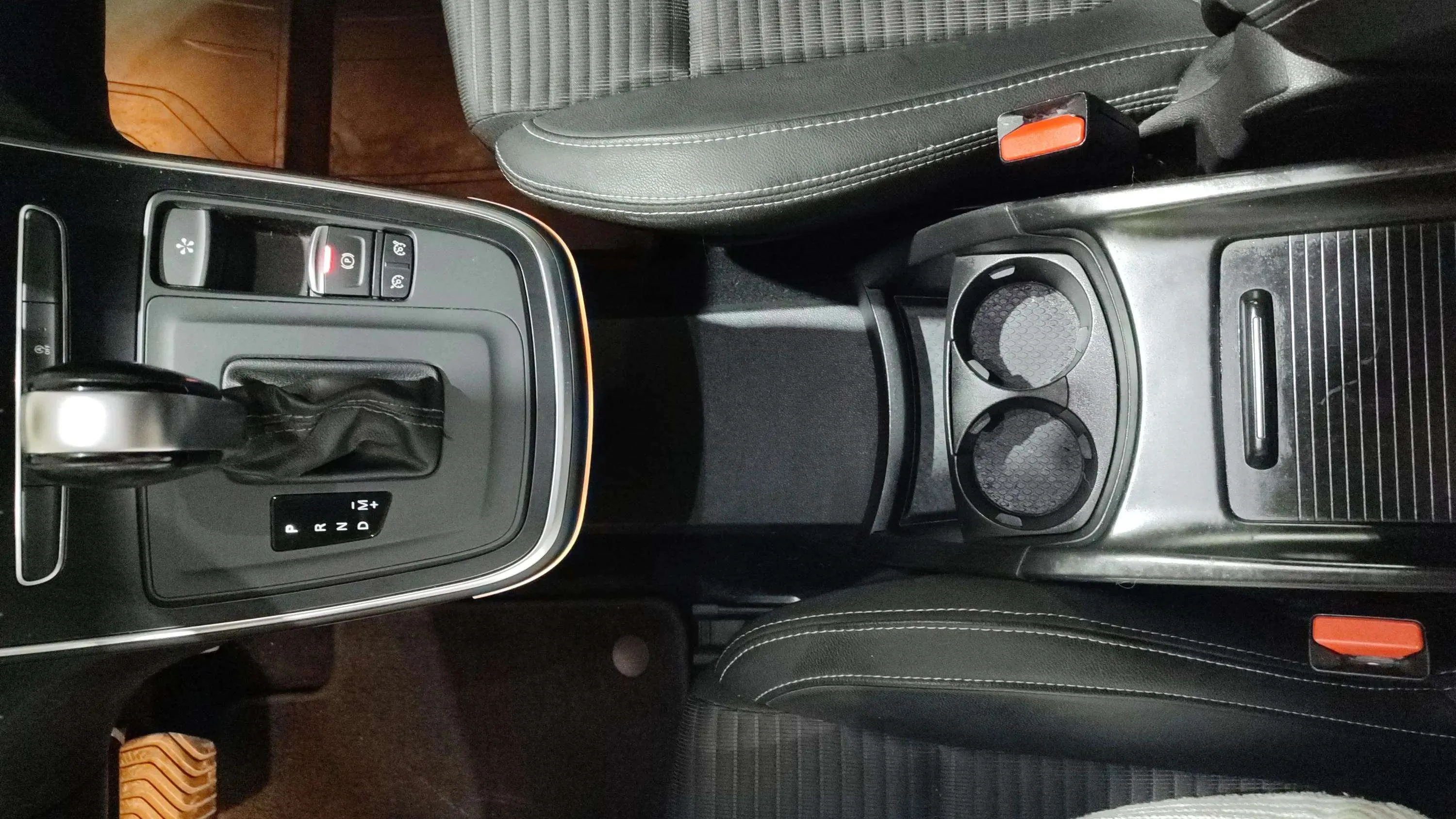 Renault Scénic Zen TCe EDC GPF SS - foto 21