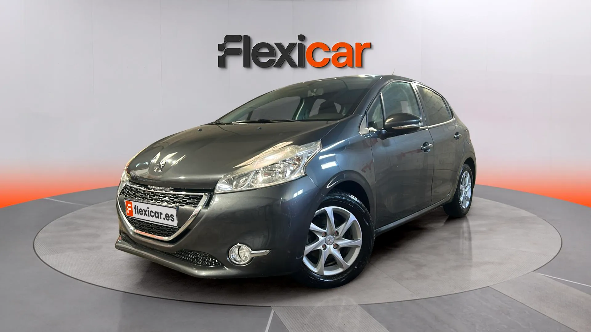Peugeot 208 Allure 1.6 e-HDi 92 - foto 3