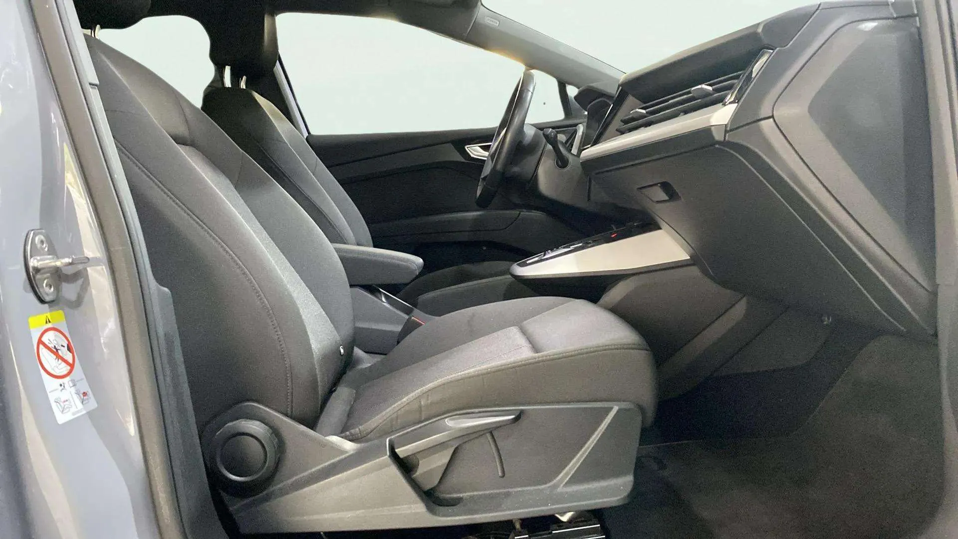 Audi Q4 3AUDI Q4 e-tron Advanced 35 etron 55kWh - foto 12