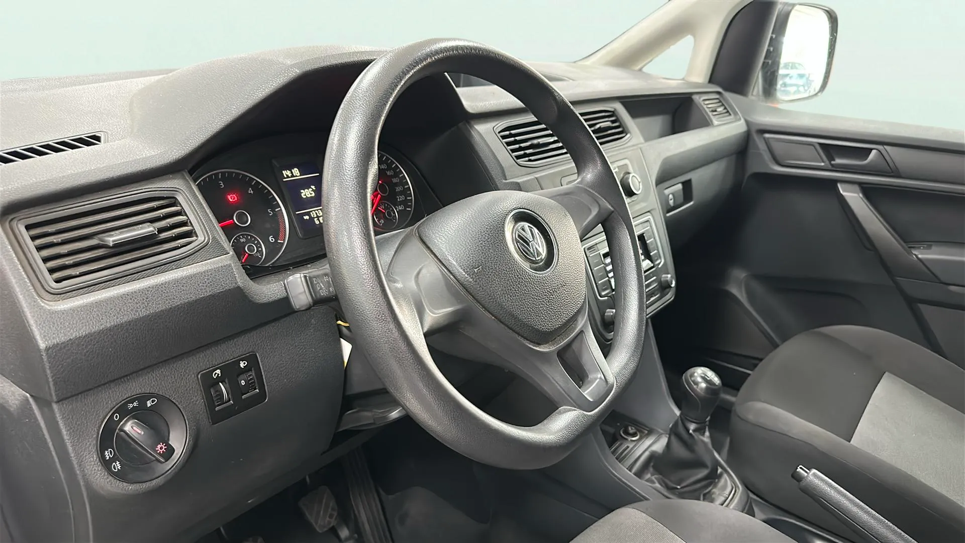 Volkswagen Caddy - foto 20