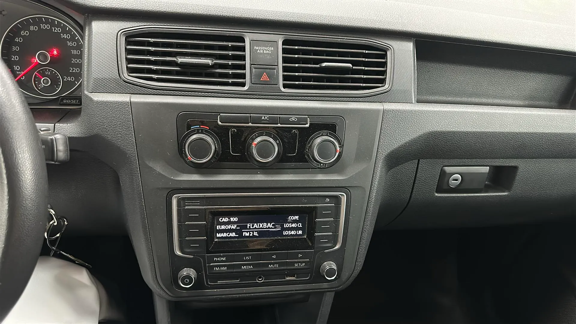 Volkswagen Caddy - foto 18