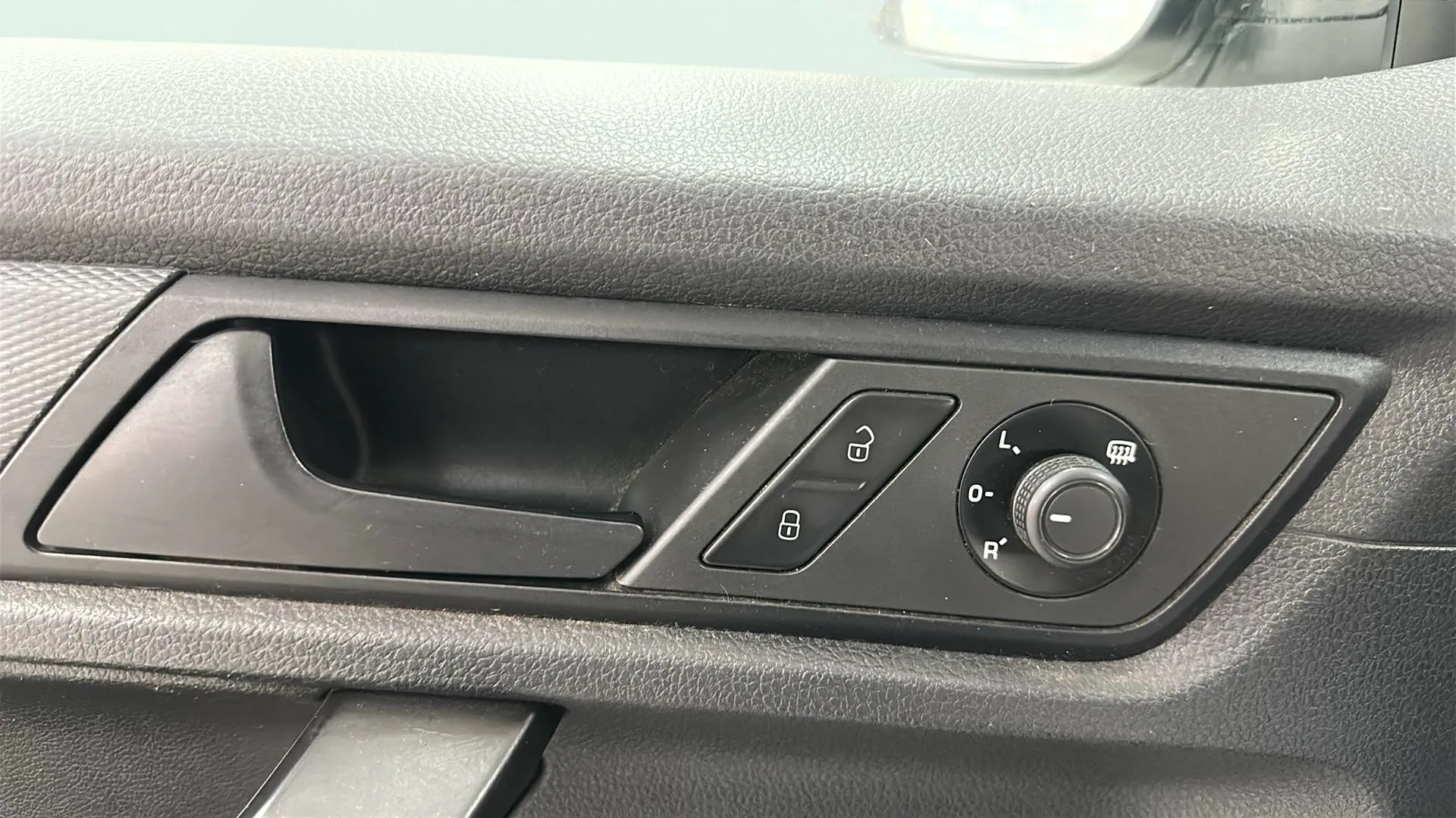Volkswagen Caddy - foto 14