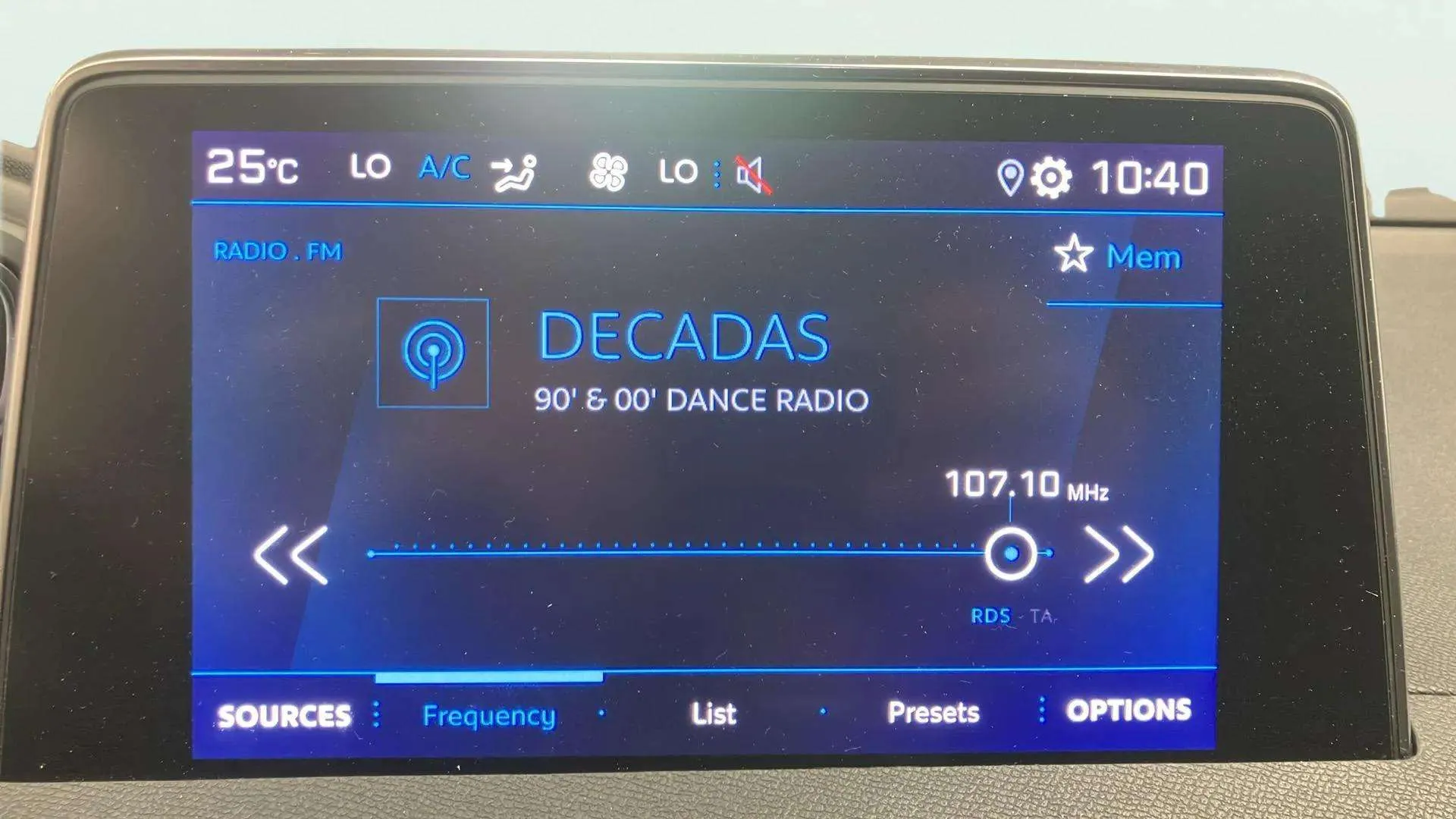 Peugeot 3008 2.0 BlueHDi Allure Pack EAT8 - foto 19