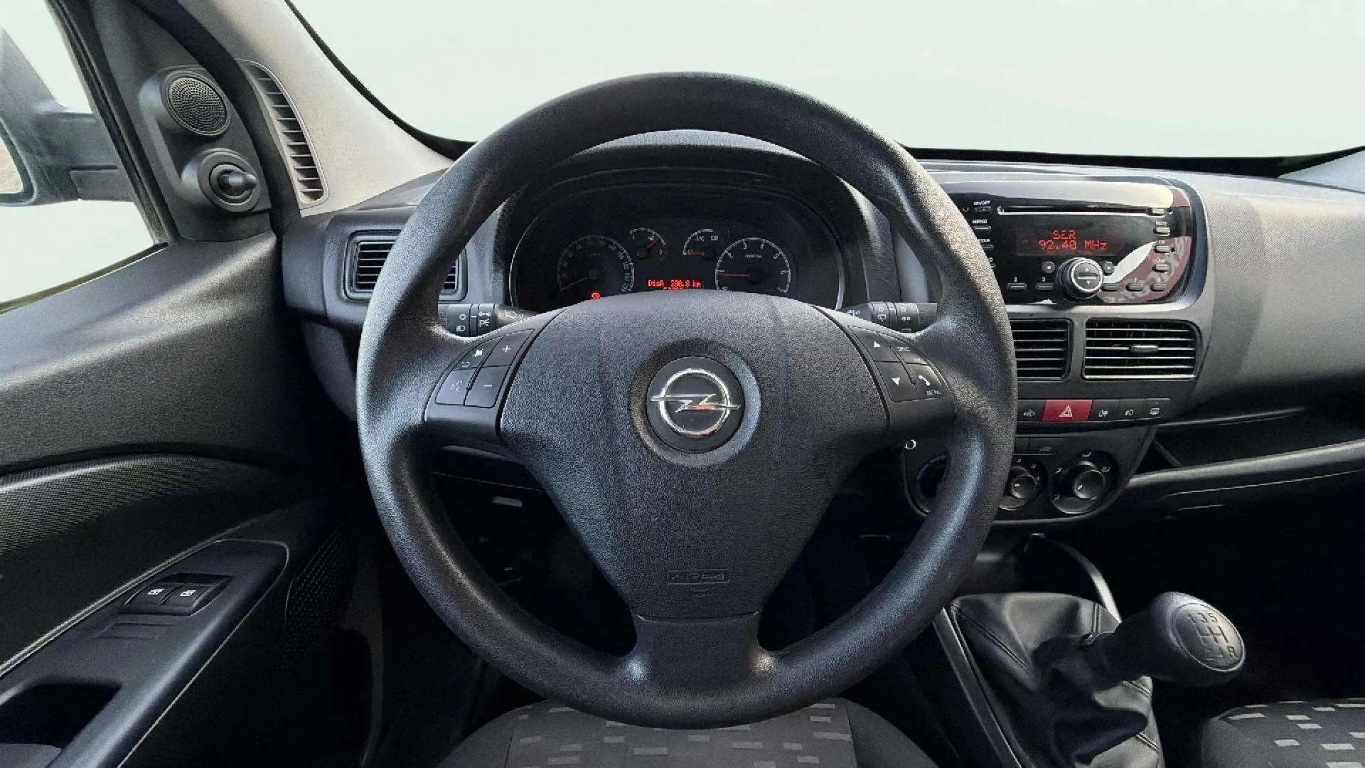 Opel Combo 1.3 CDTI - foto 11