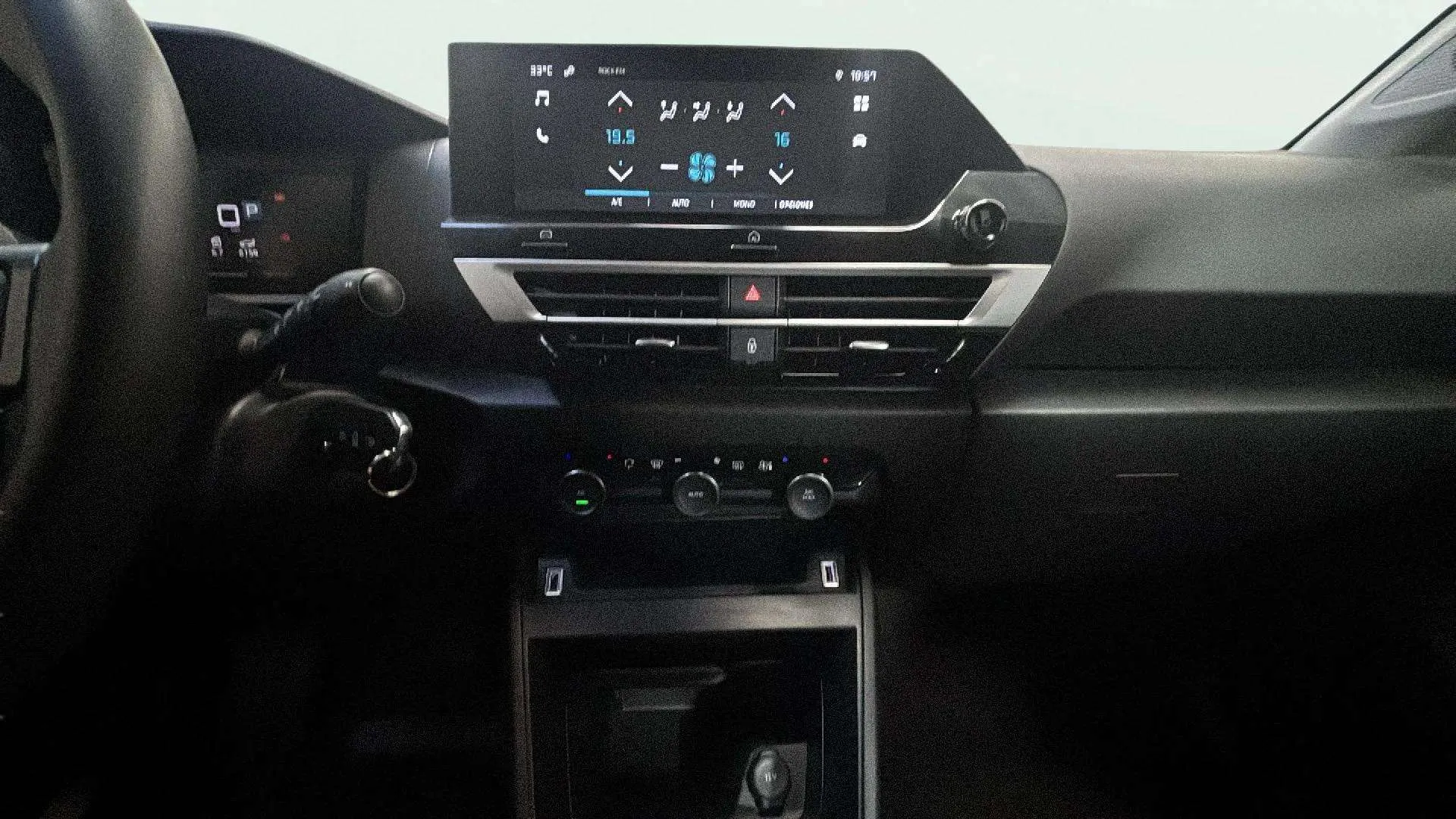 Citroën C4 PureTech 130 EAT8 Plus - foto 14