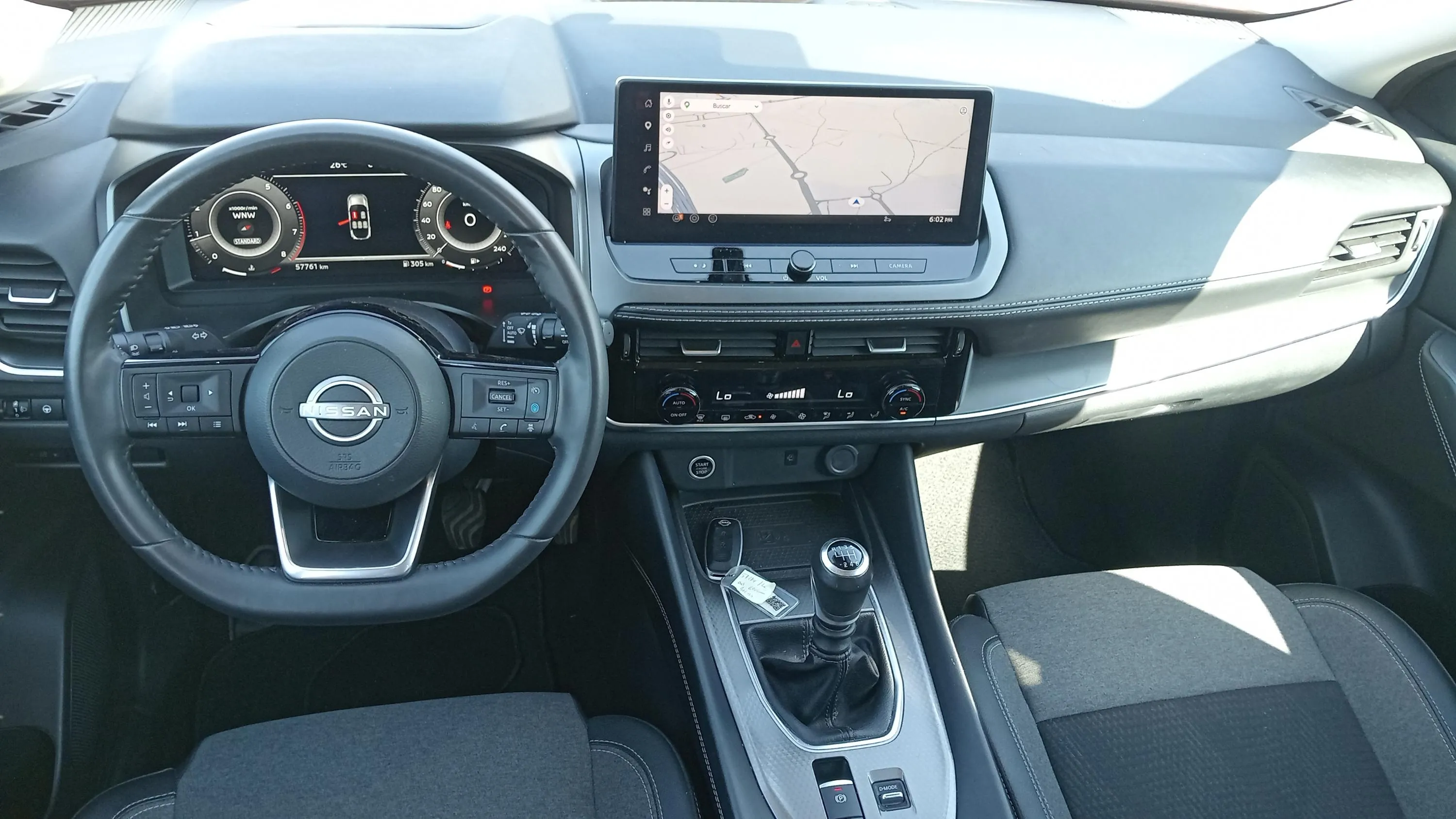 Nissan Qashqai DIG-T N-Connecta - foto 13