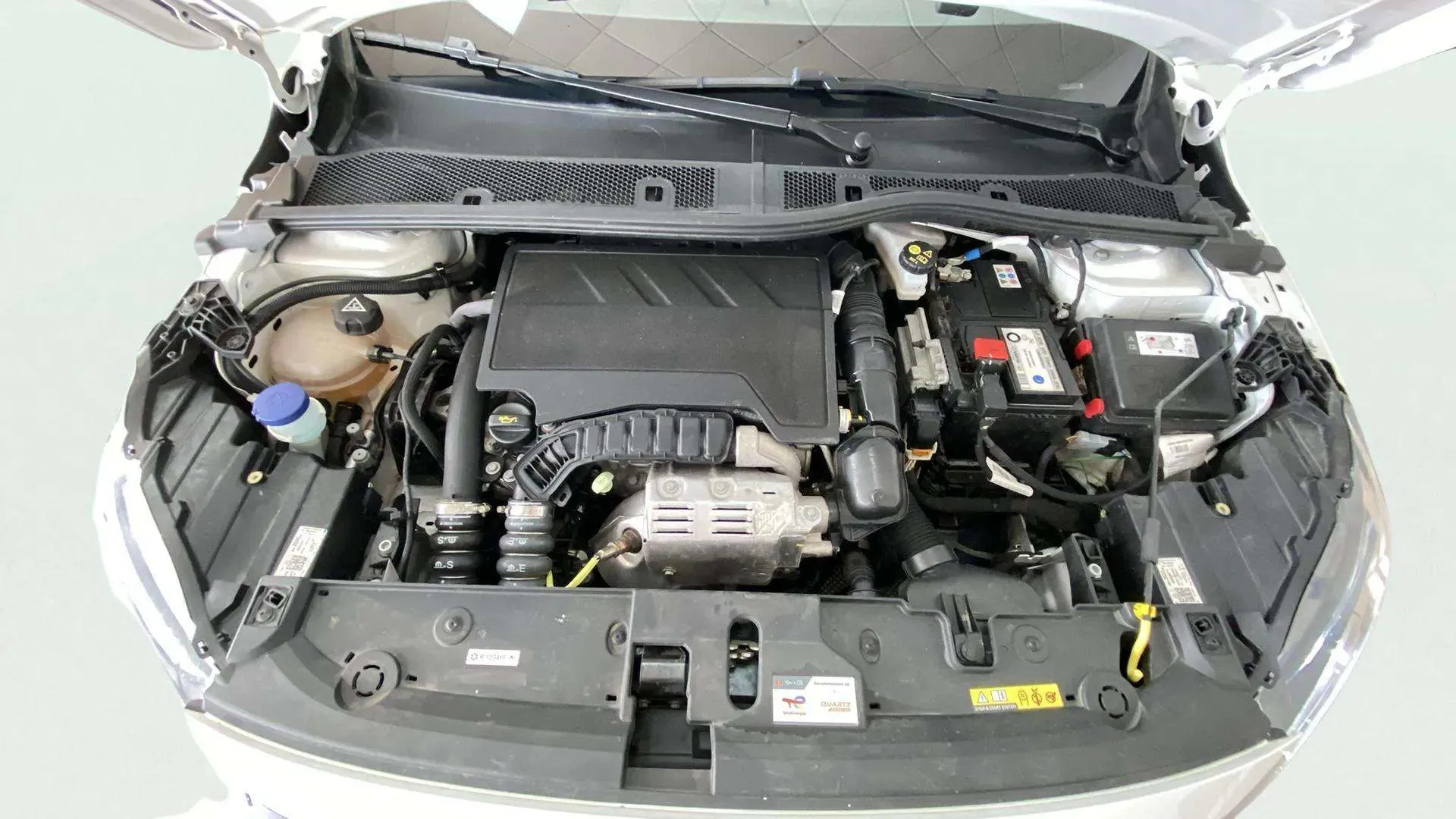 Opel Corsa 1.2T XHL GS - foto 14