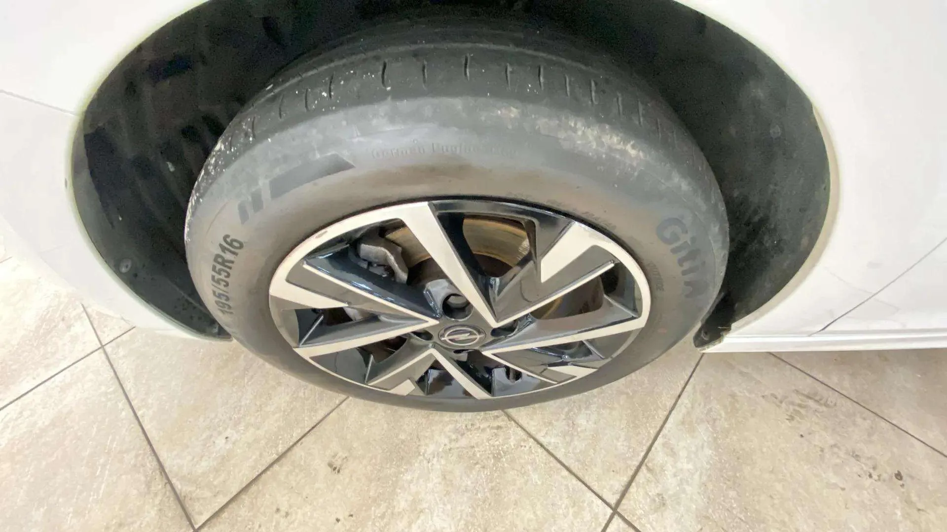 Opel Corsa 1.2T XHL GS - foto 15