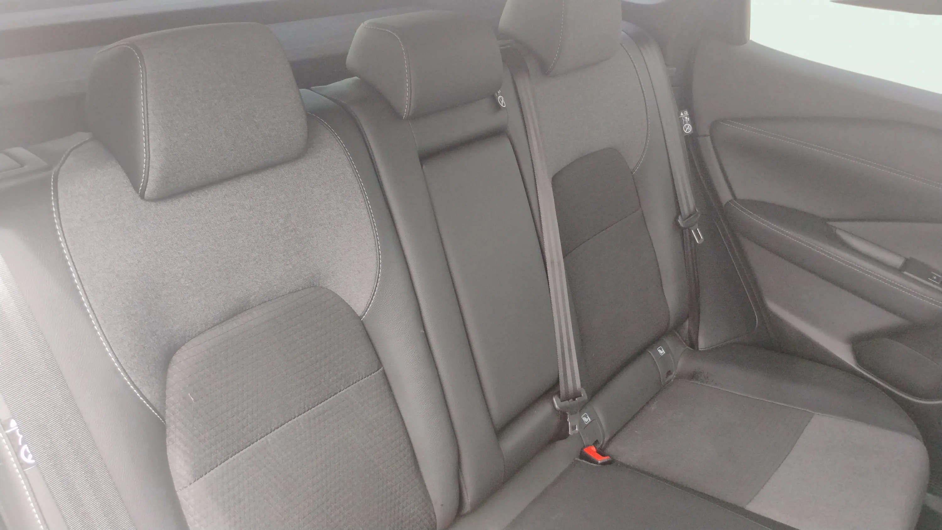 Nissan Qashqai DIG-T N-Connecta - foto 15