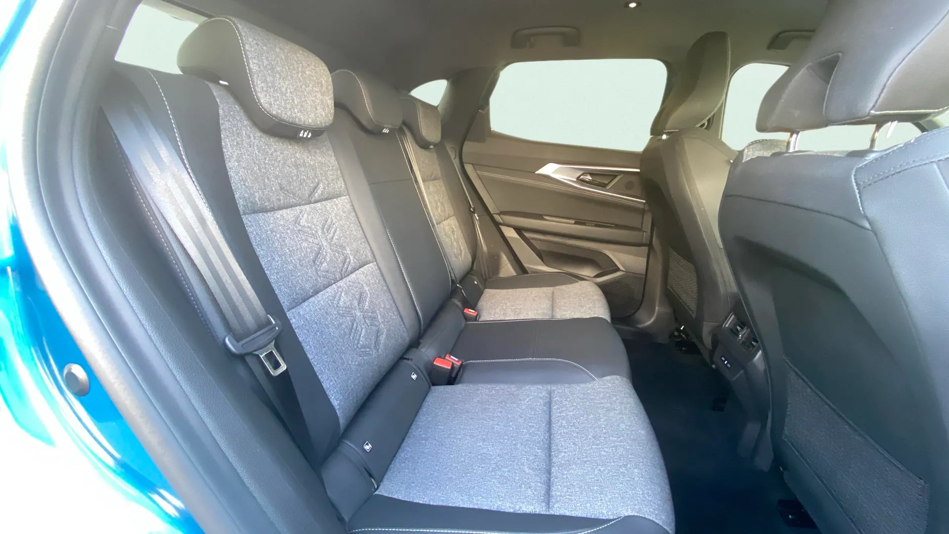 Renault Austral Techno E-Tech Full Hybrid - foto 16