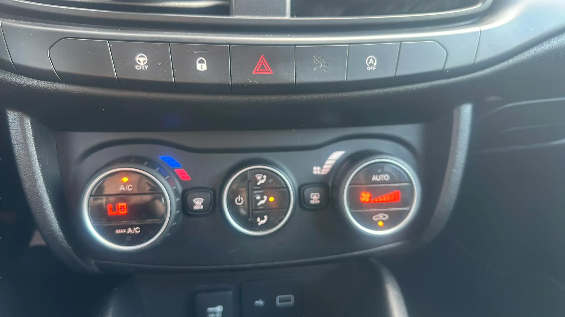 Fiat Tipo 1.4 T-Jet Lounge - foto 19